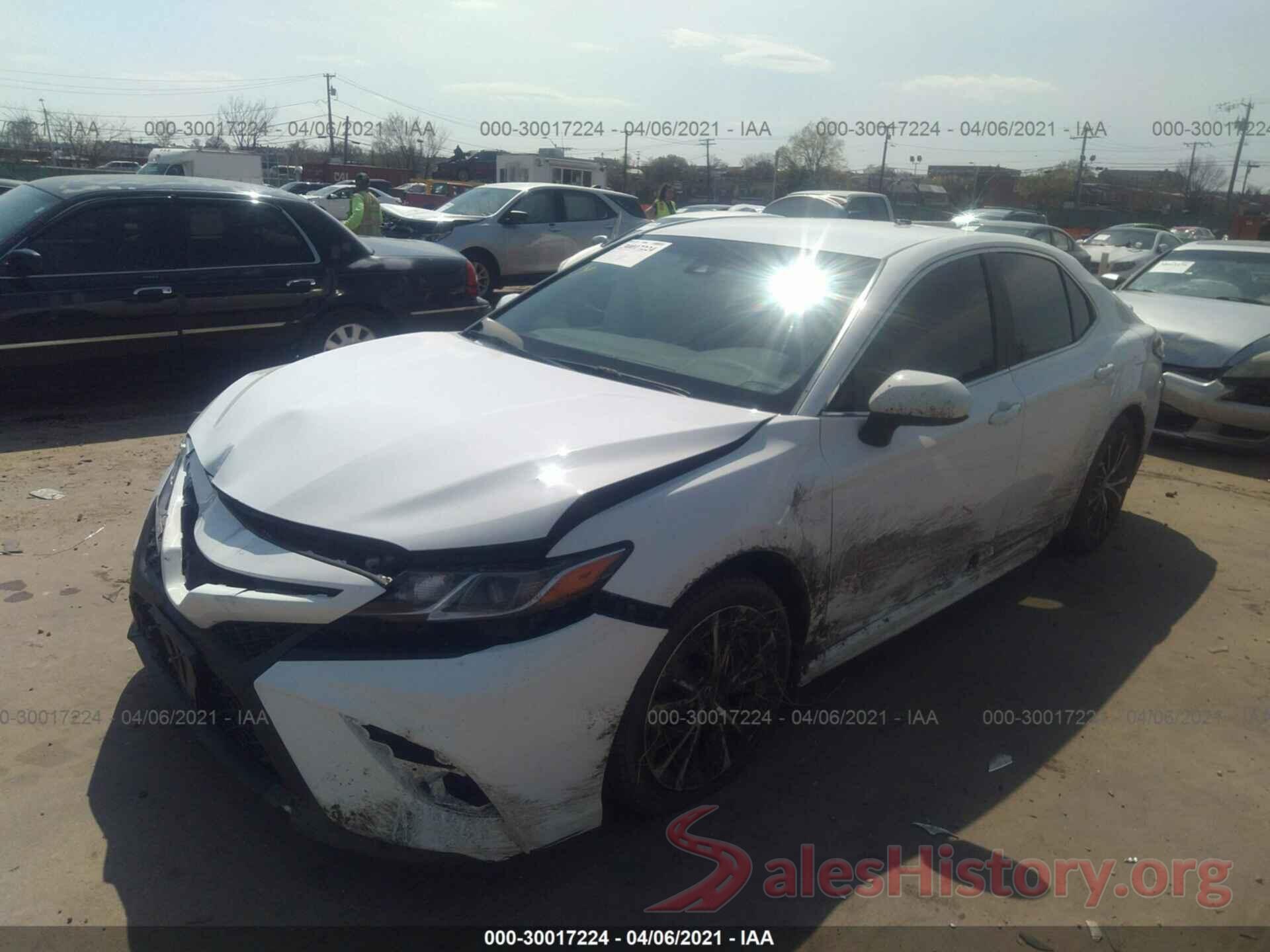 4T1B11HK6JU628491 2018 TOYOTA CAMRY