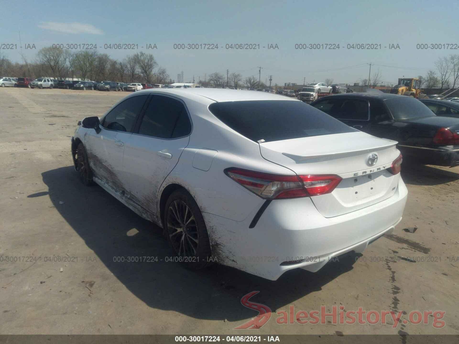 4T1B11HK6JU628491 2018 TOYOTA CAMRY