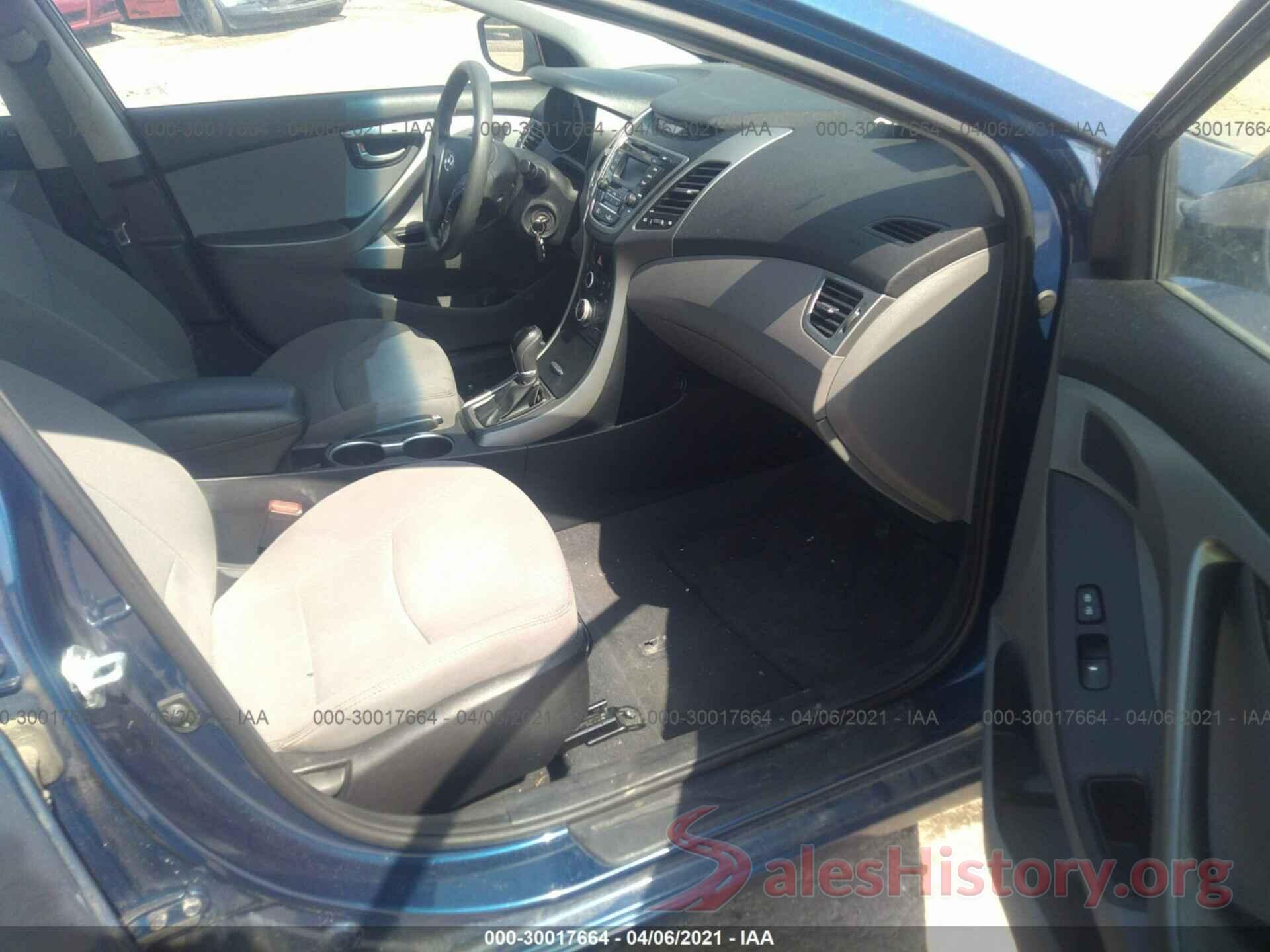 5NPDH4AE2GH702135 2016 HYUNDAI ELANTRA