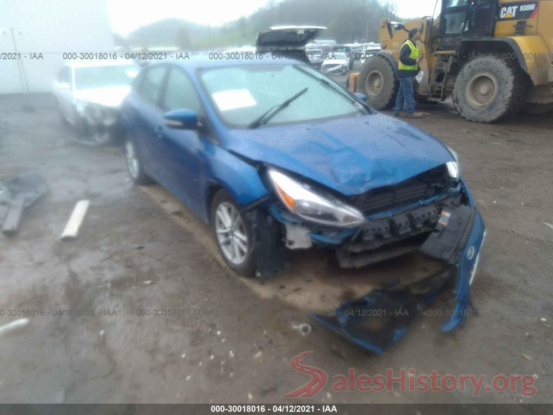 1FADP3K27JL301318 2018 FORD FOCUS