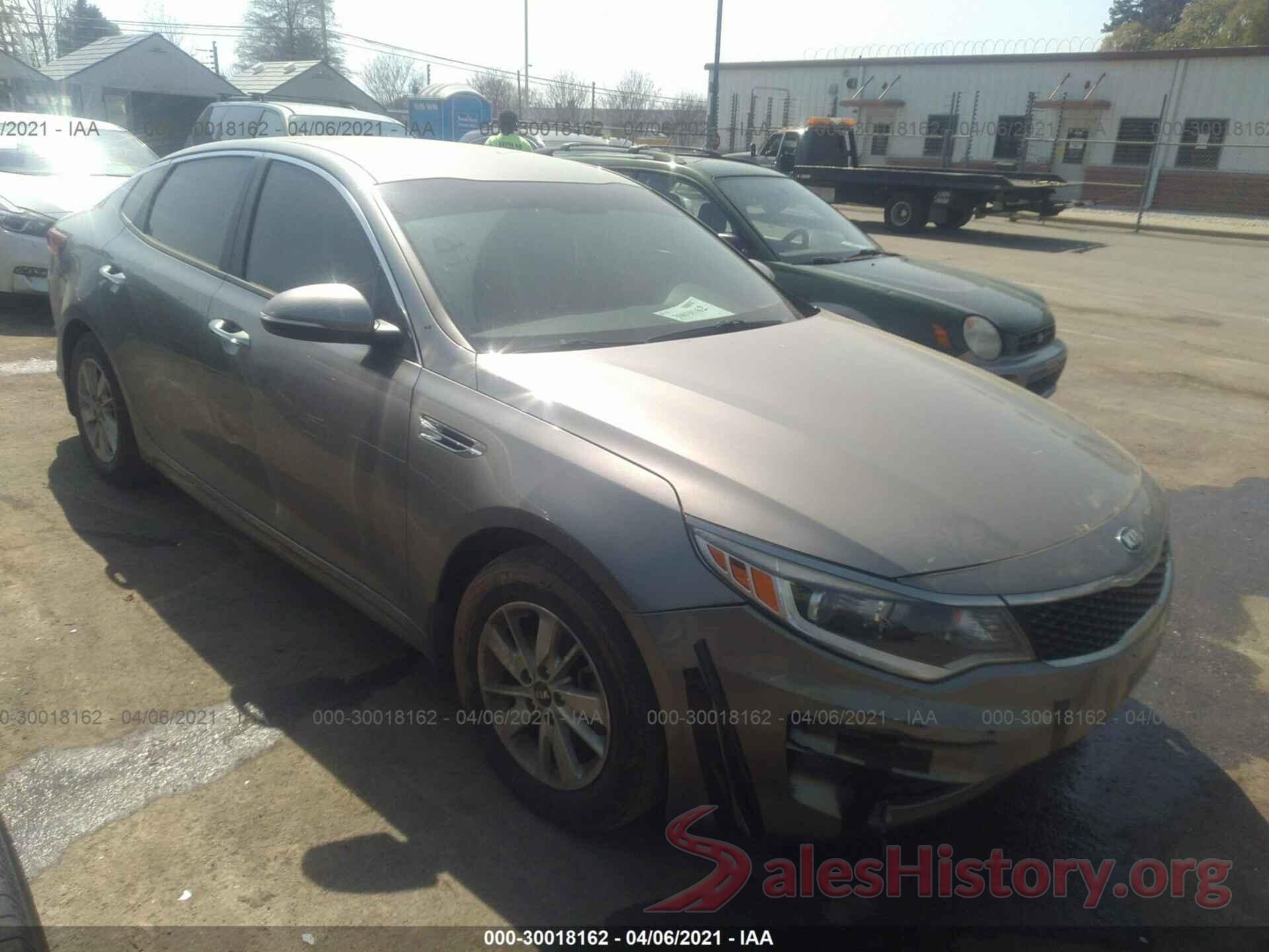 5XXGT4L35JG228370 2018 KIA OPTIMA