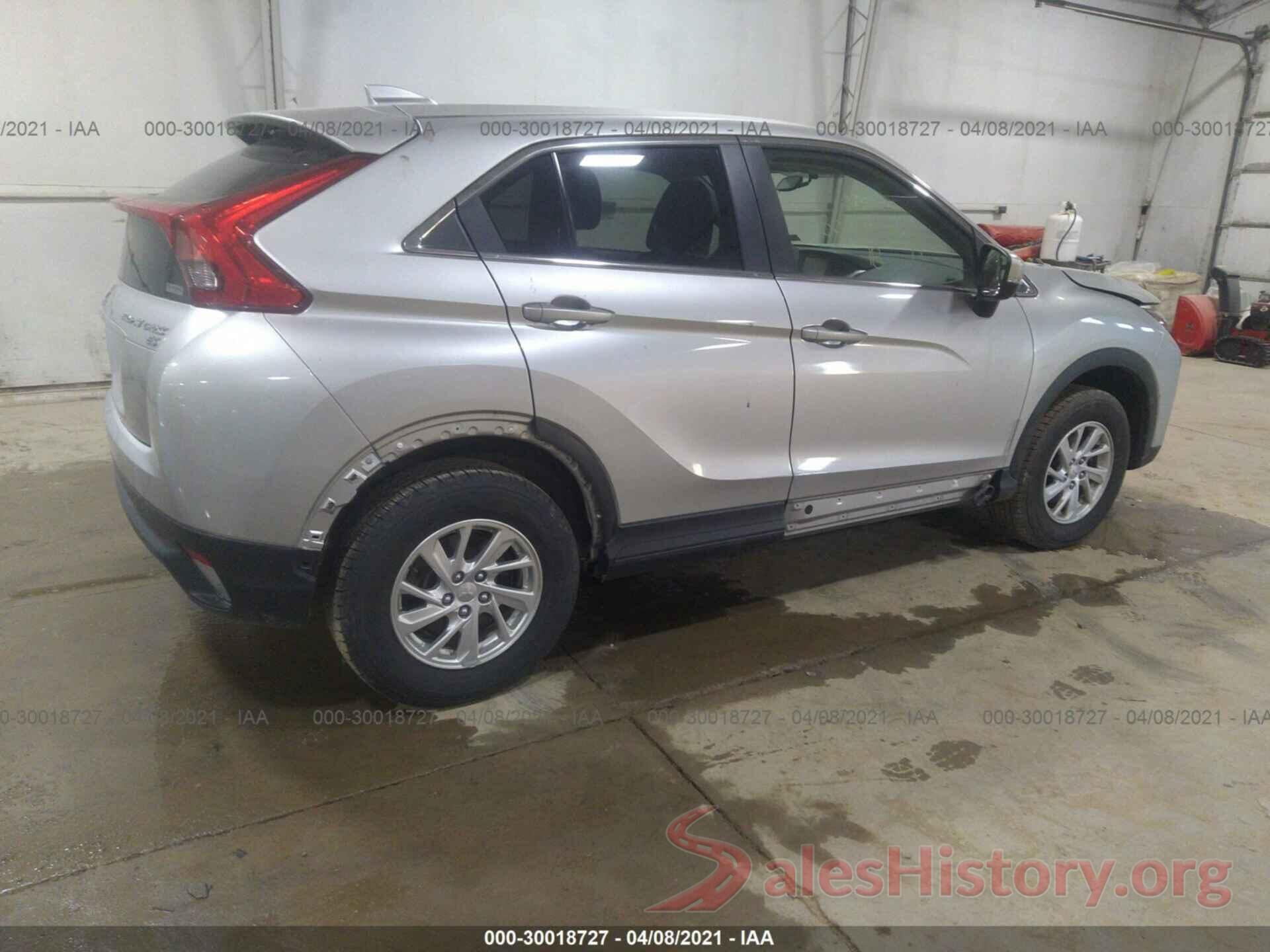 JA4AT3AA8JZ048700 2018 MITSUBISHI ECLIPSE CROSS