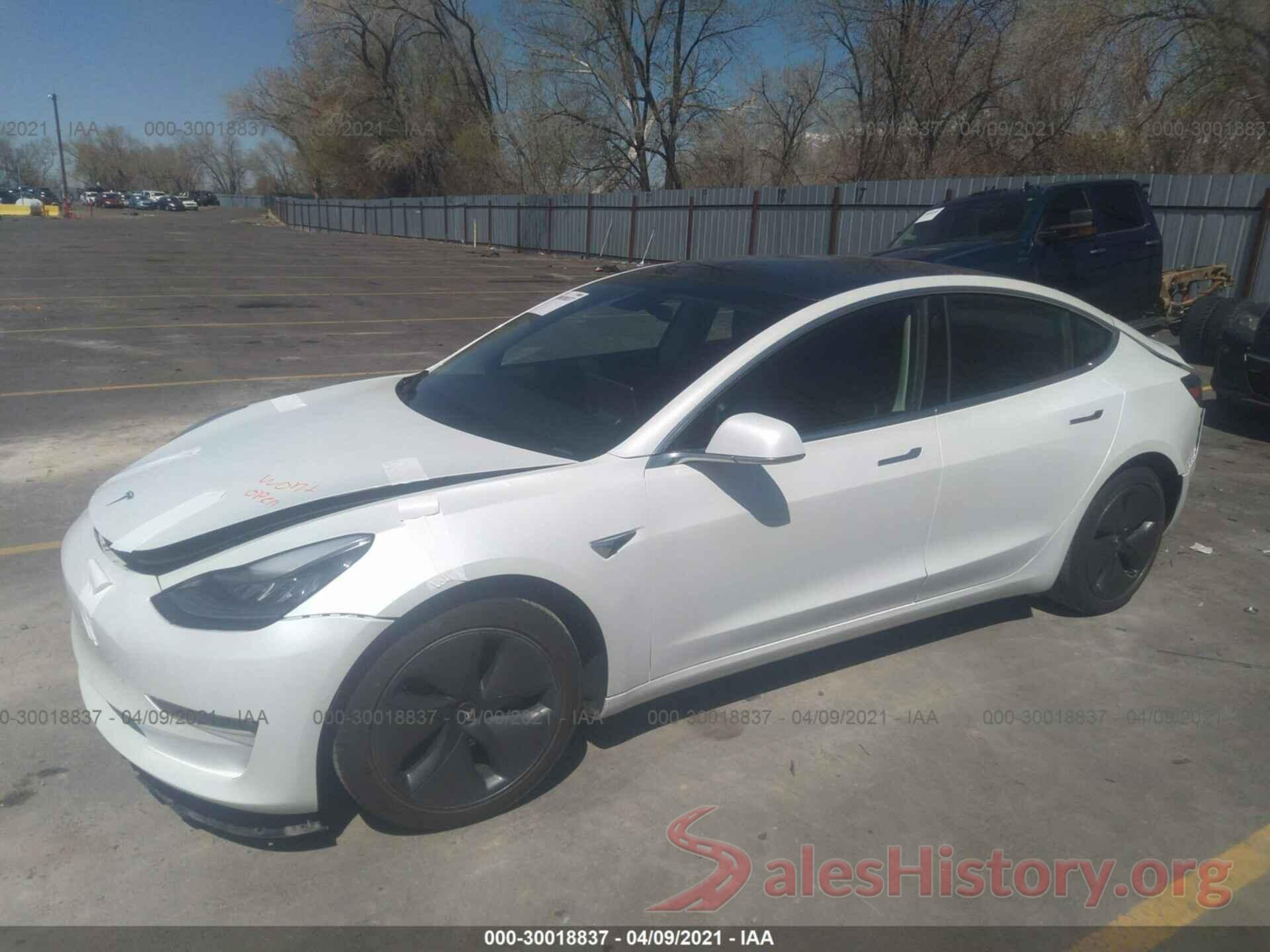 5YJ3E1EB1KF494159 2019 TESLA MODEL 3