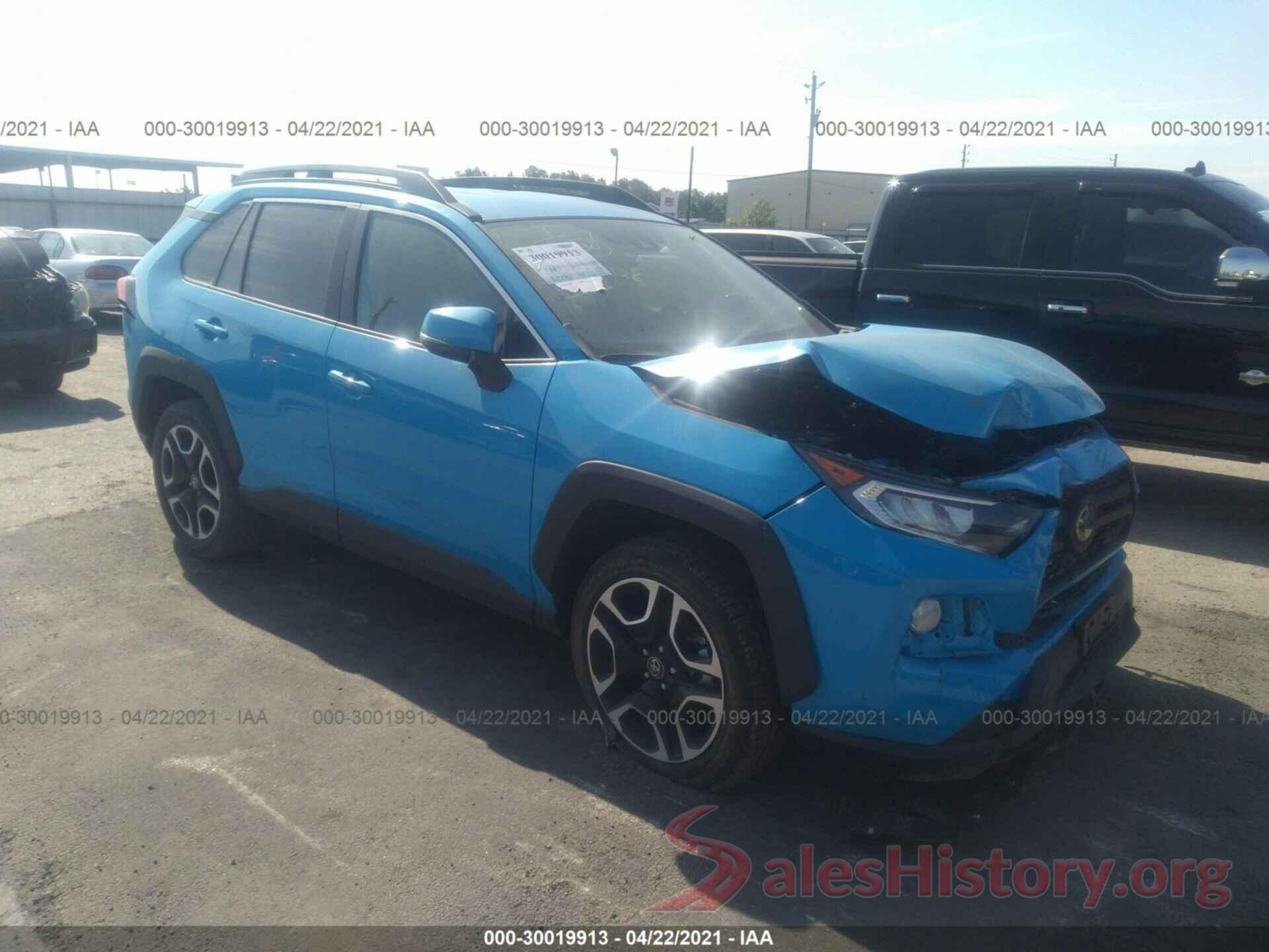 2T3J1RFV4LC096743 2020 TOYOTA RAV4