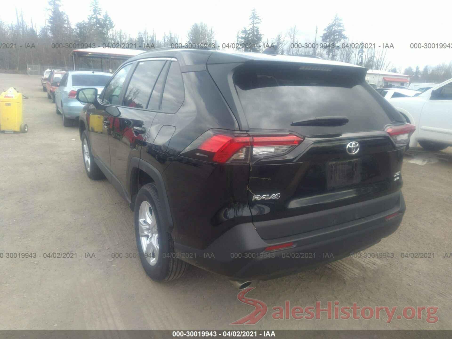 2T3P1RFVXMW173075 2021 TOYOTA RAV4