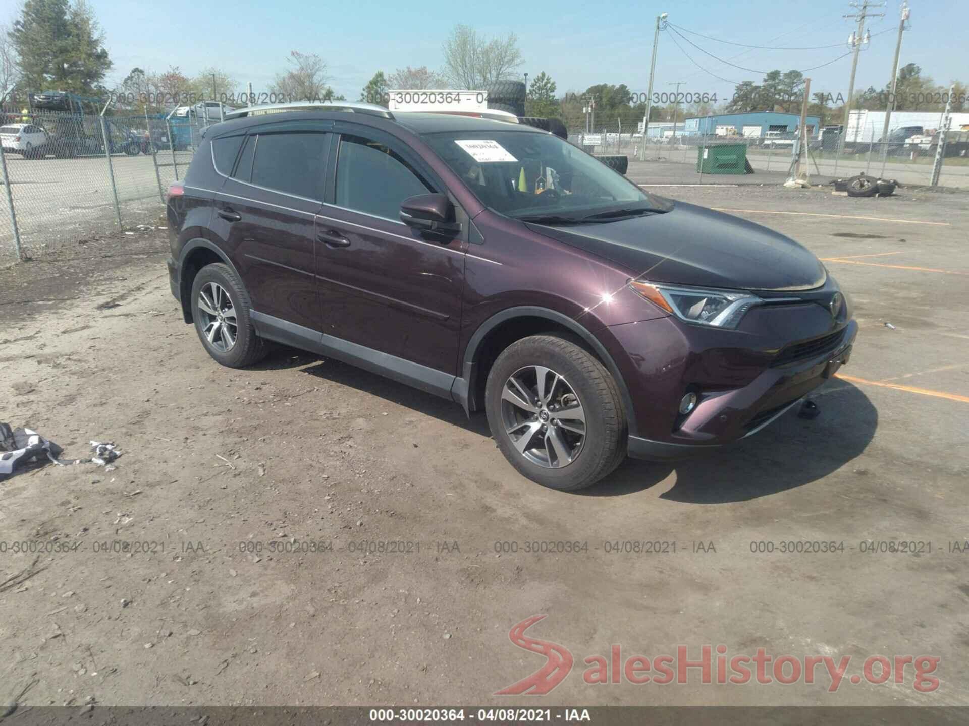 2T3RFREV8GW482043 2016 TOYOTA RAV4