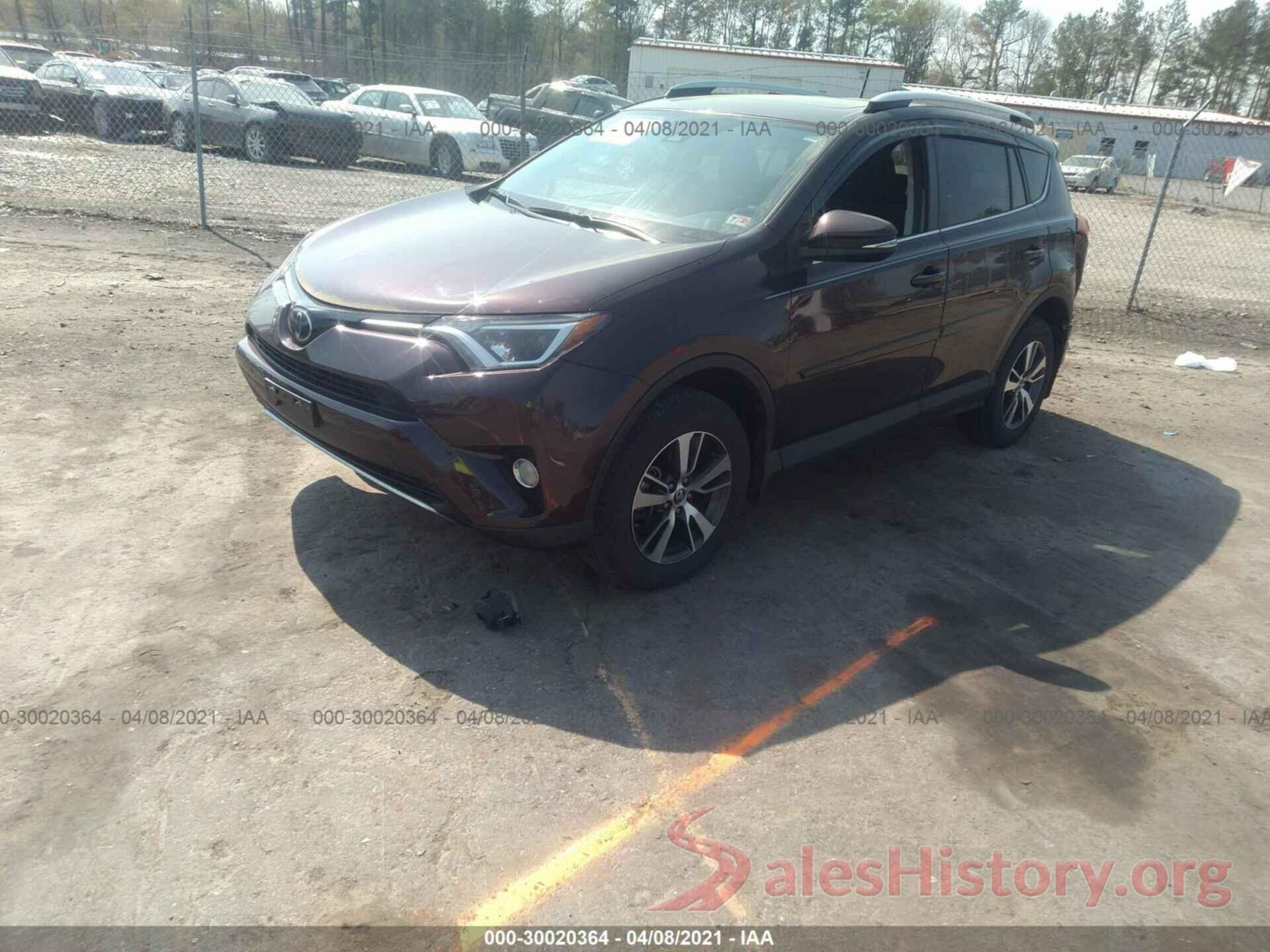 2T3RFREV8GW482043 2016 TOYOTA RAV4