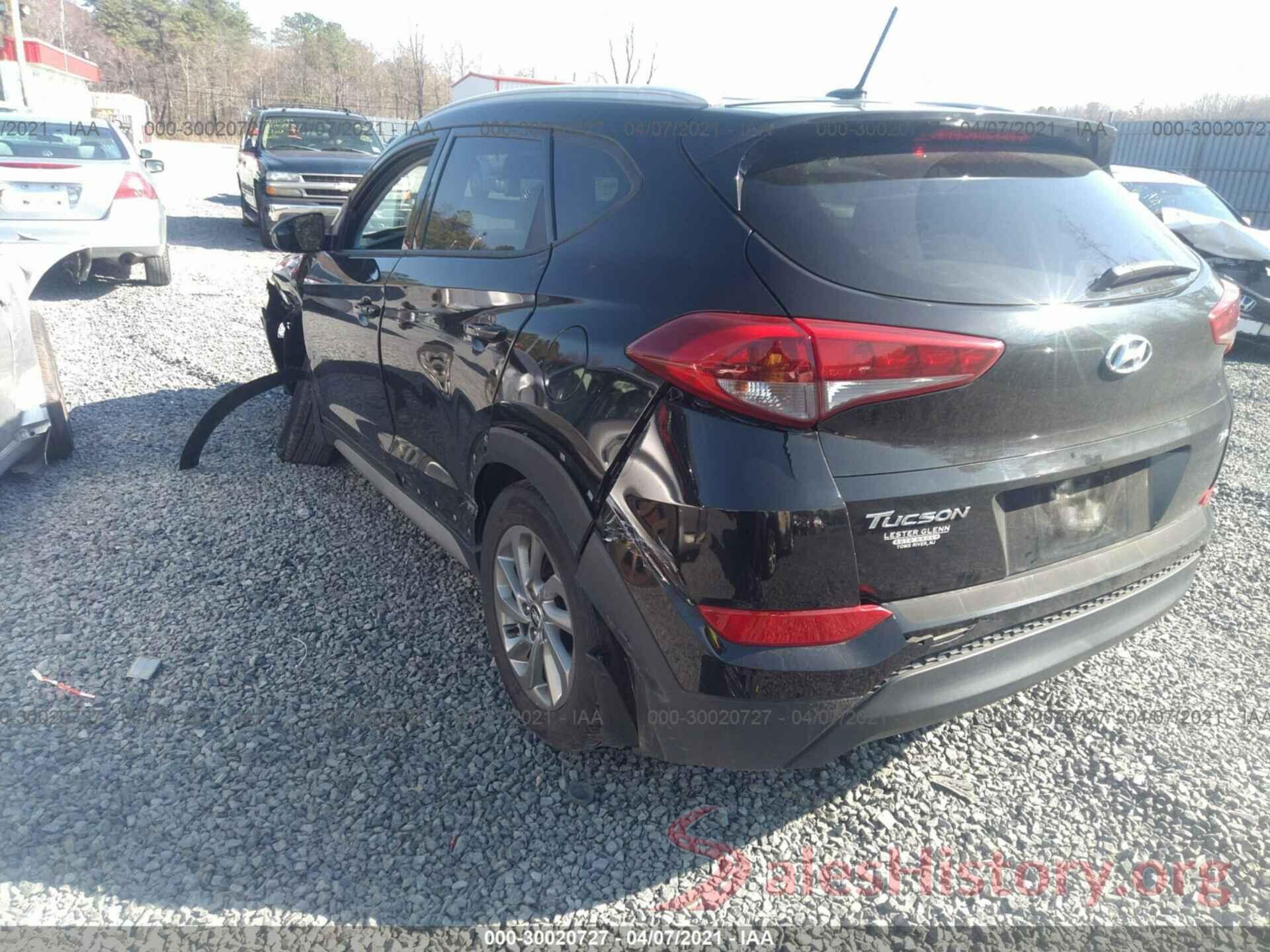 KM8J3CA43HU584246 2017 HYUNDAI TUCSON