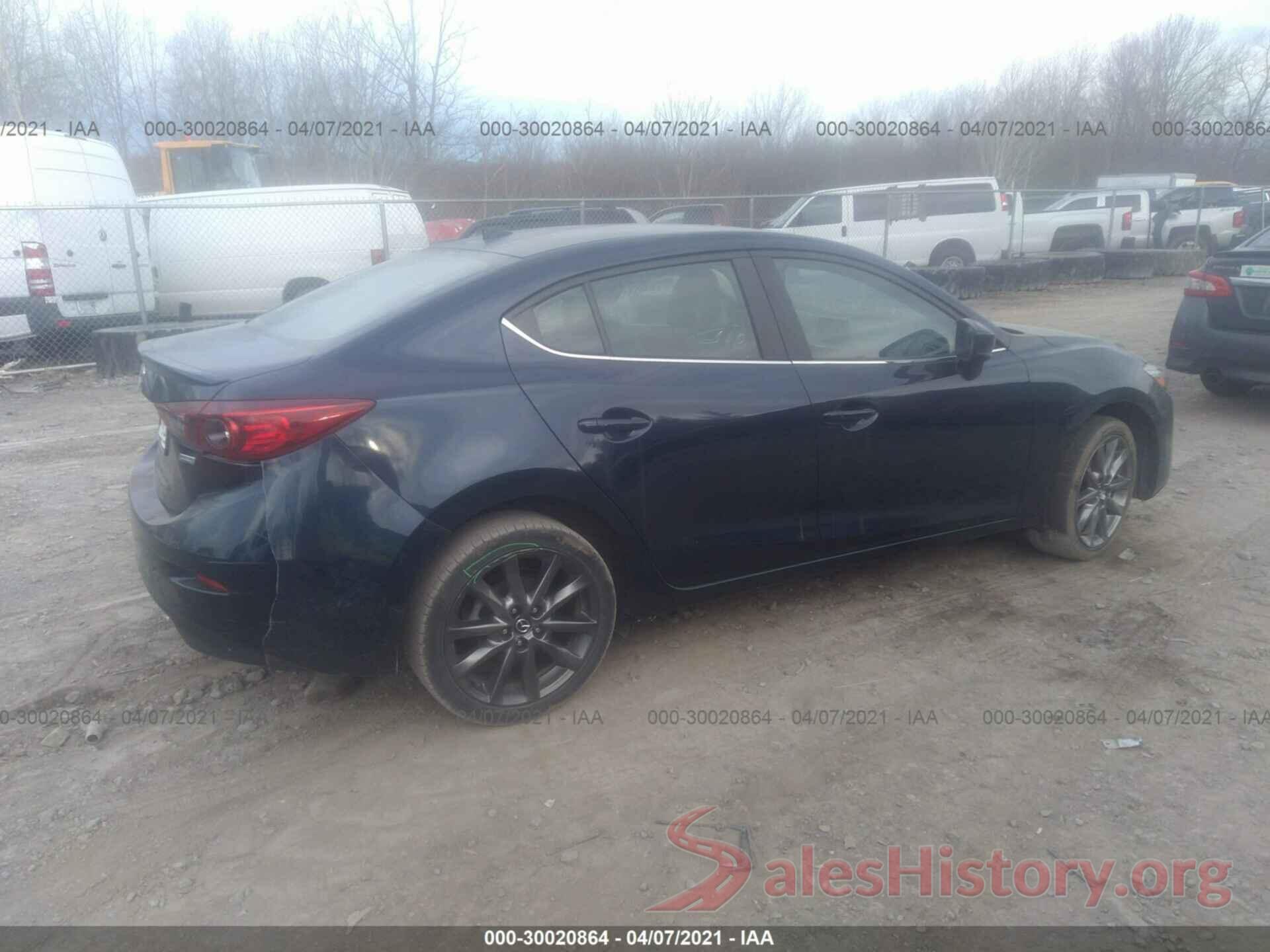 3MZBN1V30JM168865 2018 MAZDA MAZDA3 4-DOOR