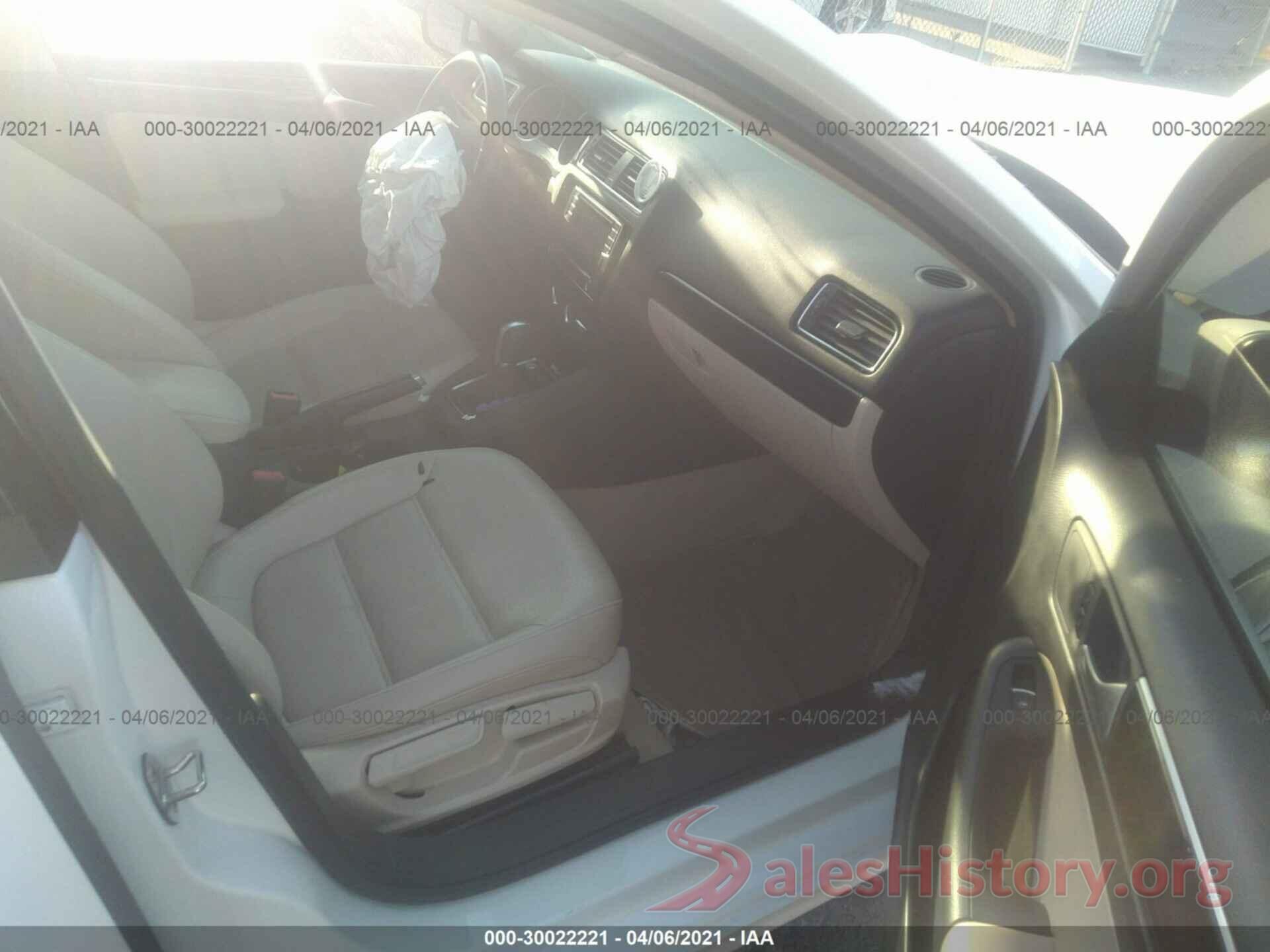 3VWL17AJ5GM305170 2016 VOLKSWAGEN JETTA SEDAN