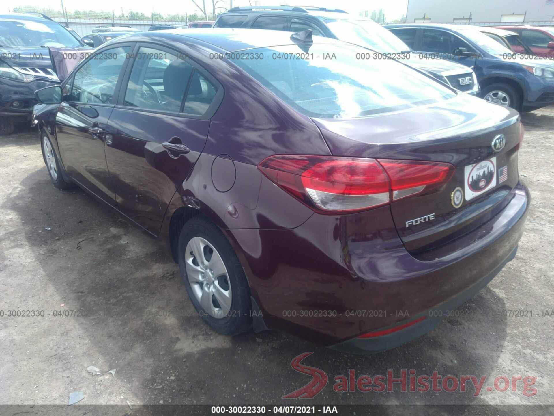 3KPFL4A75JE175230 2018 KIA FORTE