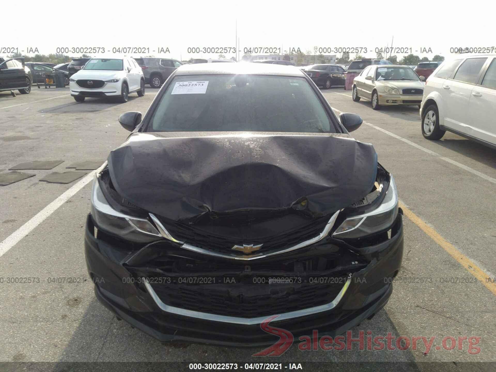 1G1BE5SM4J7151755 2018 CHEVROLET CRUZE