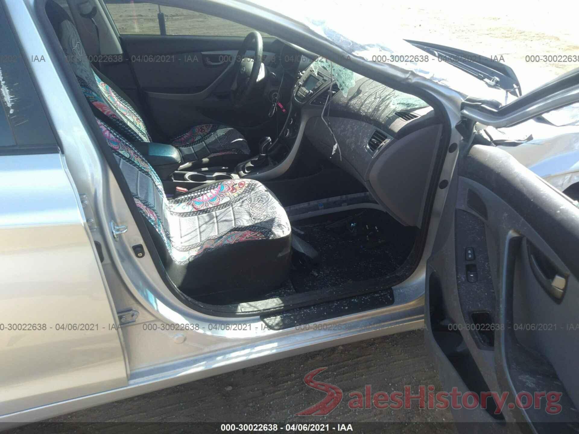 KMHDH4AE5GU575821 2016 HYUNDAI ELANTRA