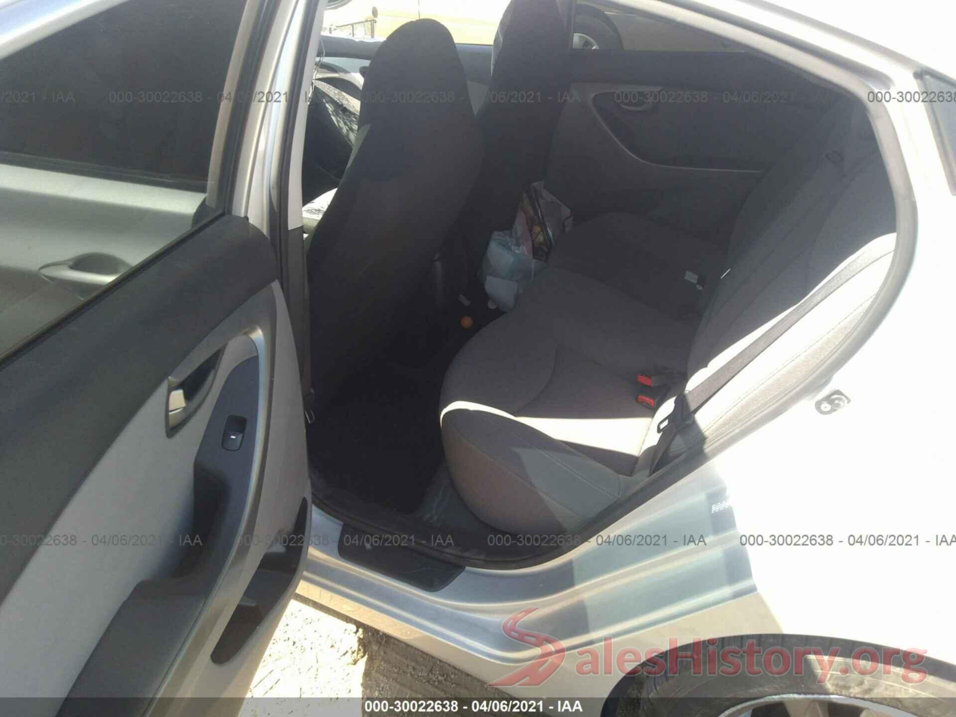 KMHDH4AE5GU575821 2016 HYUNDAI ELANTRA