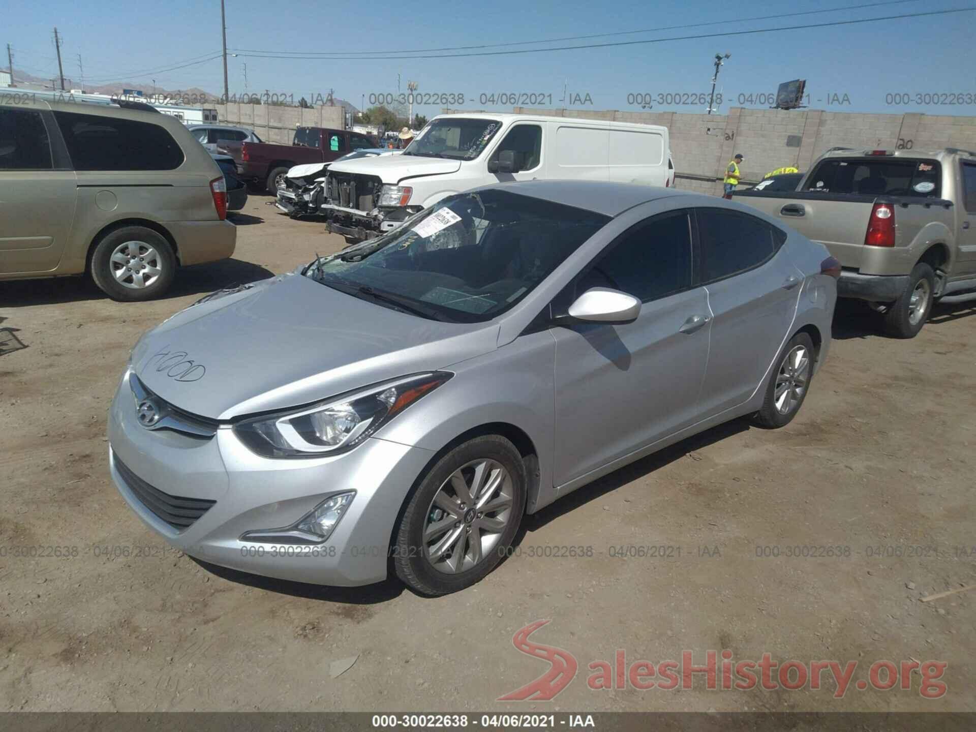 KMHDH4AE5GU575821 2016 HYUNDAI ELANTRA