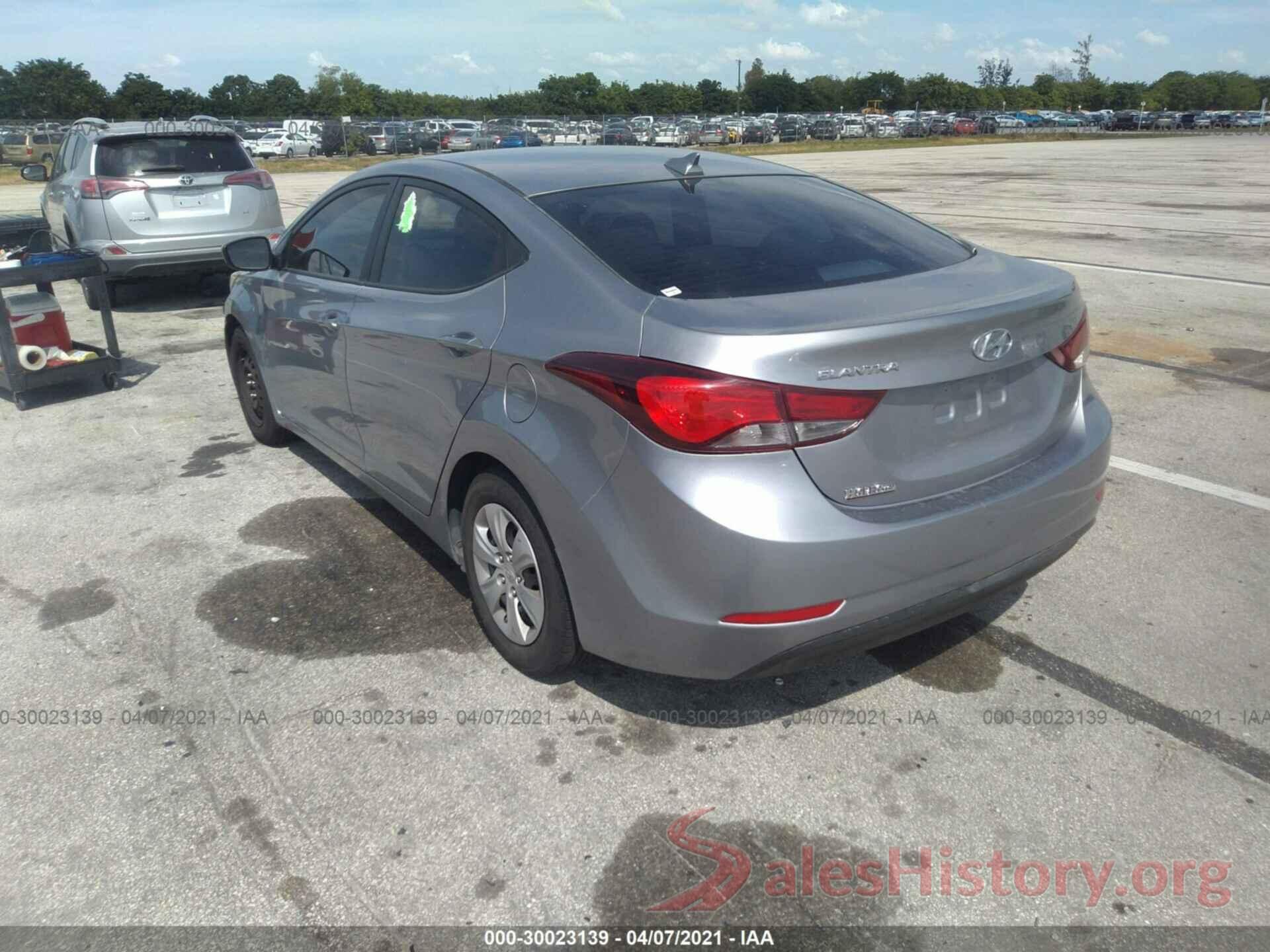 5NPDH4AE0GH756971 2016 HYUNDAI ELANTRA