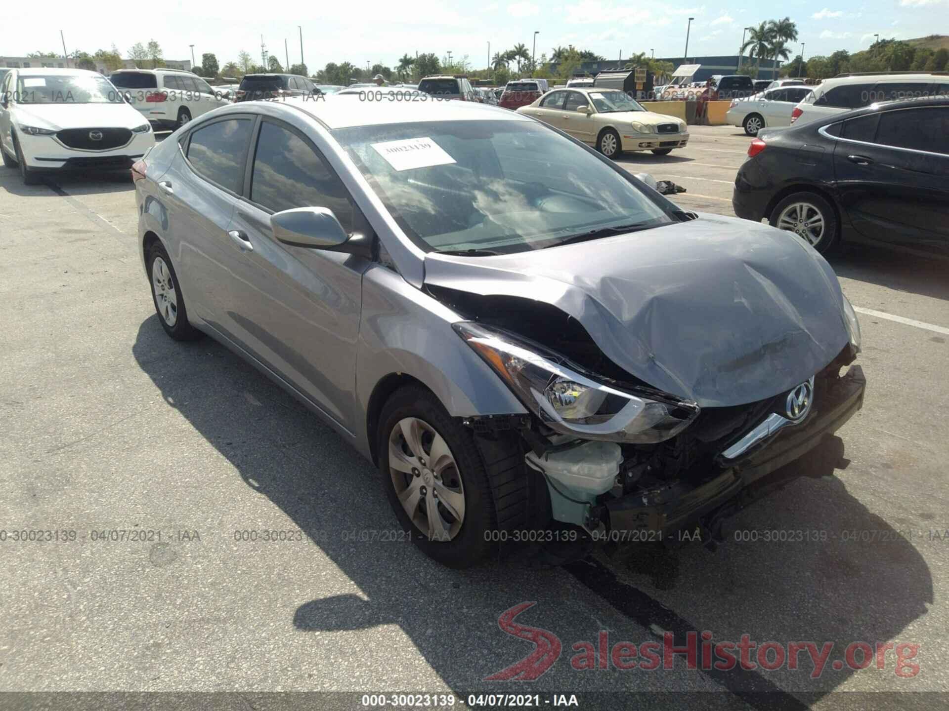 5NPDH4AE0GH756971 2016 HYUNDAI ELANTRA