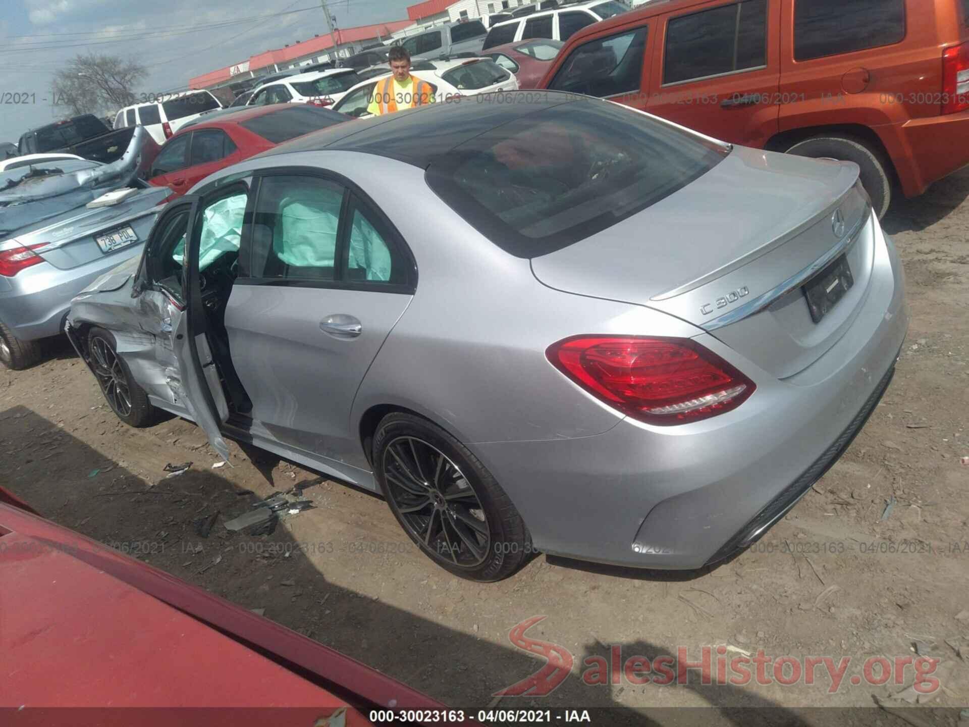 55SWF4JB1GU171835 2016 MERCEDES-BENZ C-CLASS