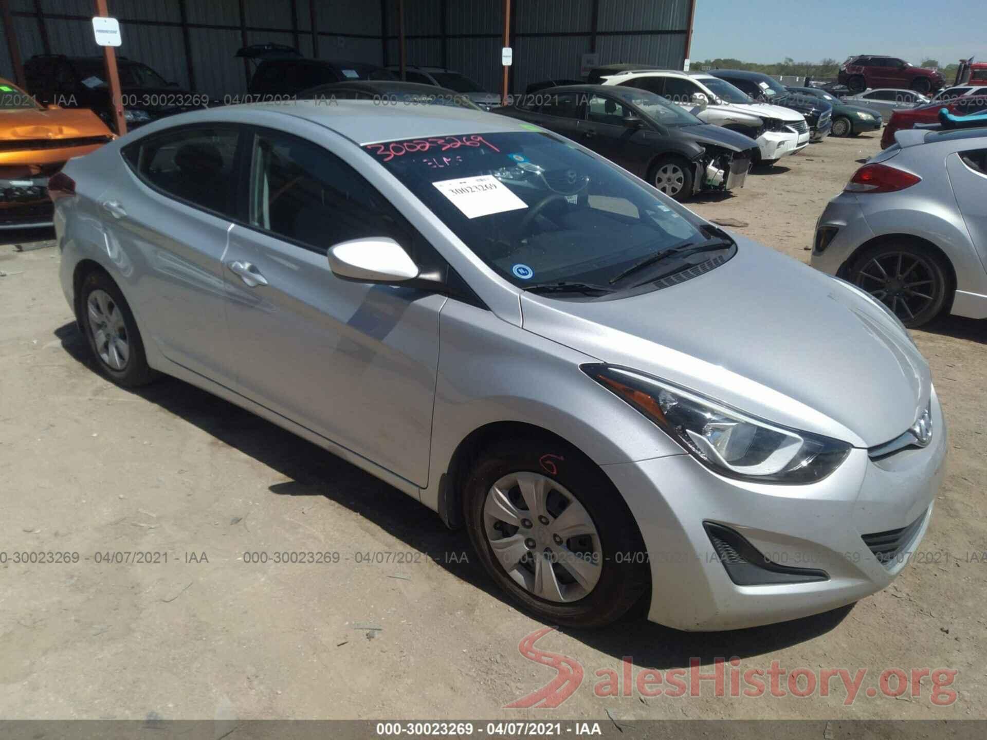 5NPDH4AE0GH779800 2016 HYUNDAI ELANTRA