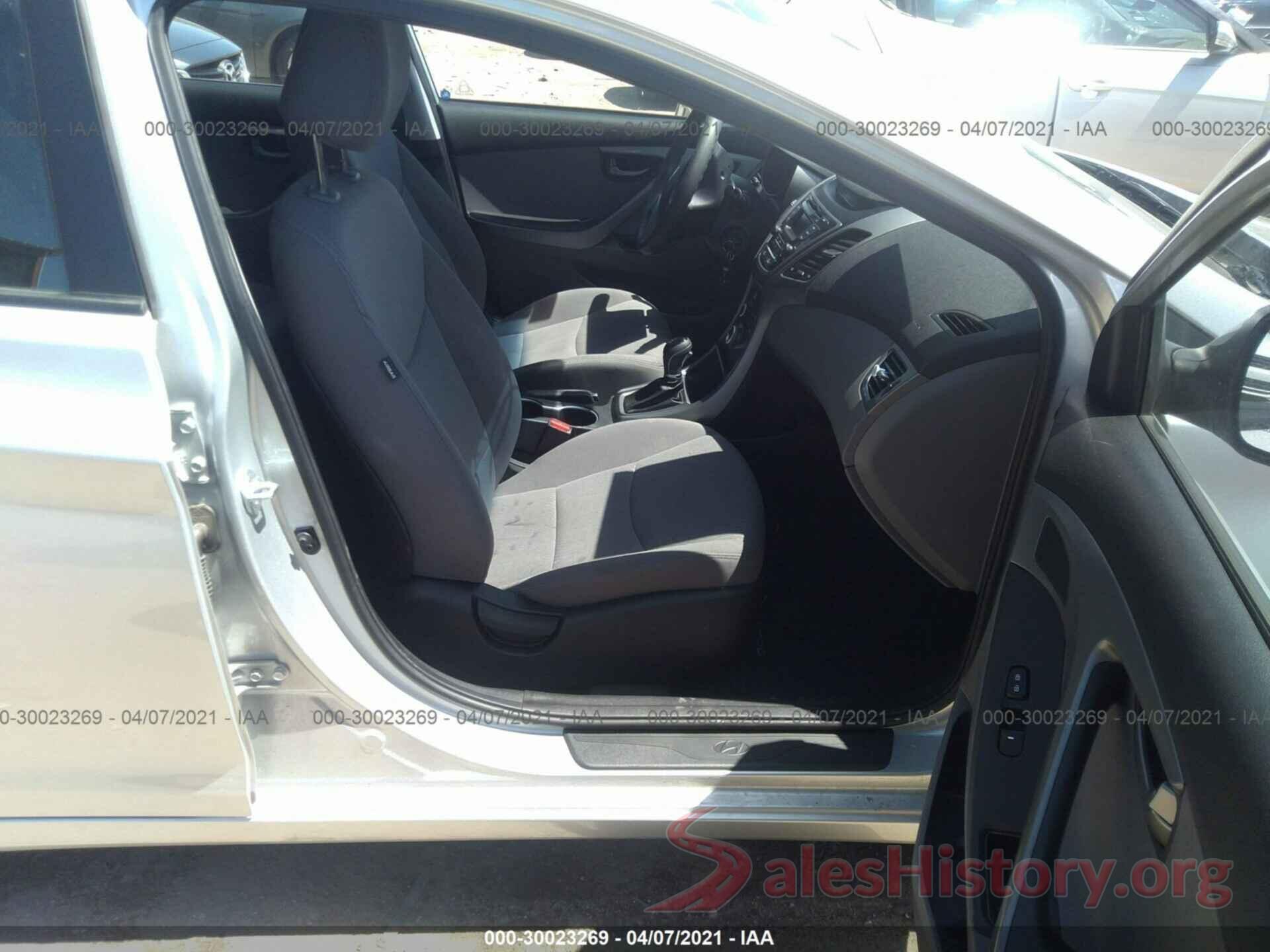 5NPDH4AE0GH779800 2016 HYUNDAI ELANTRA