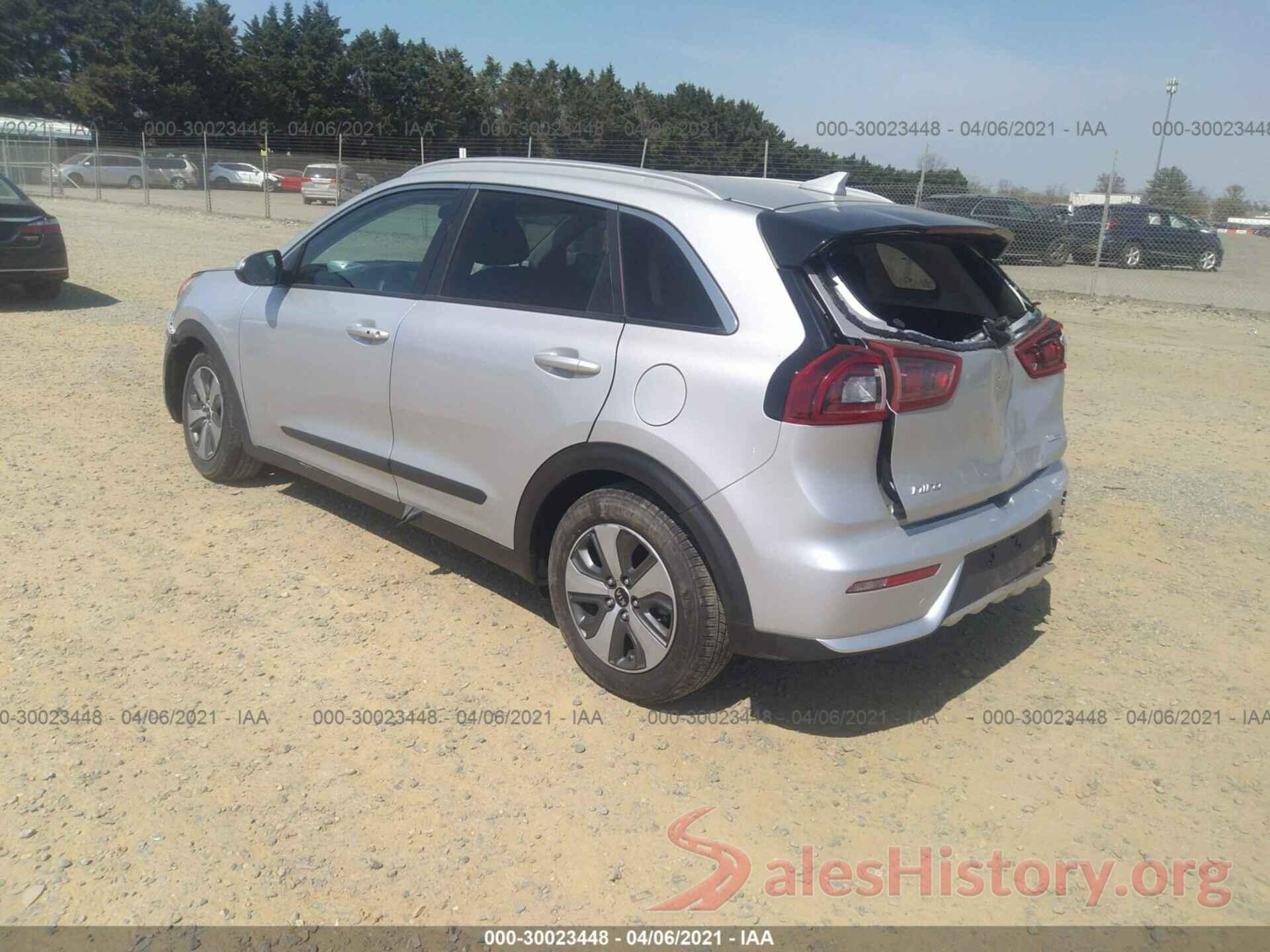 KNDCB3LC3K5292005 2019 KIA NIRO