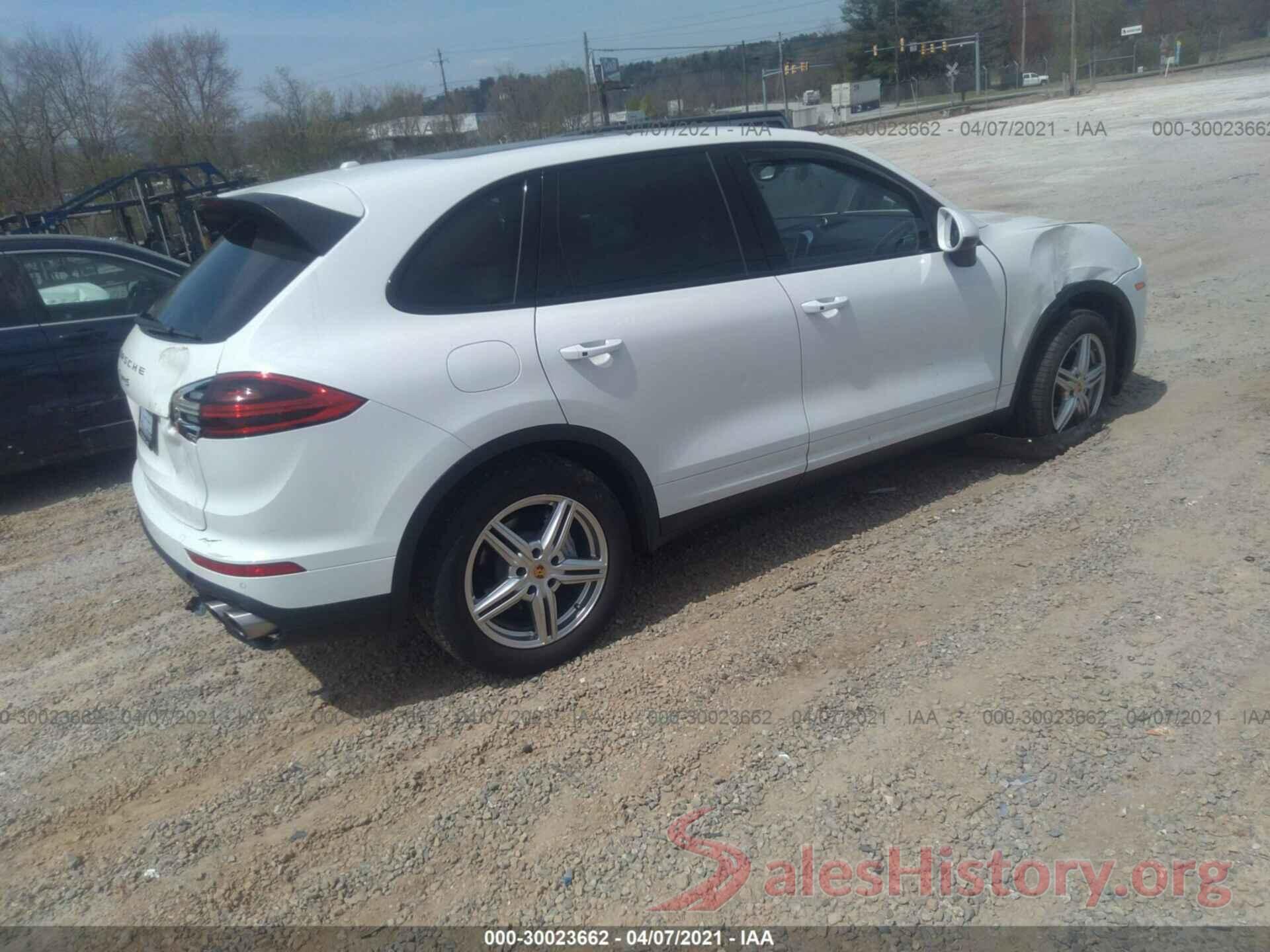 WP1AB2A29GLA95885 2016 PORSCHE CAYENNE