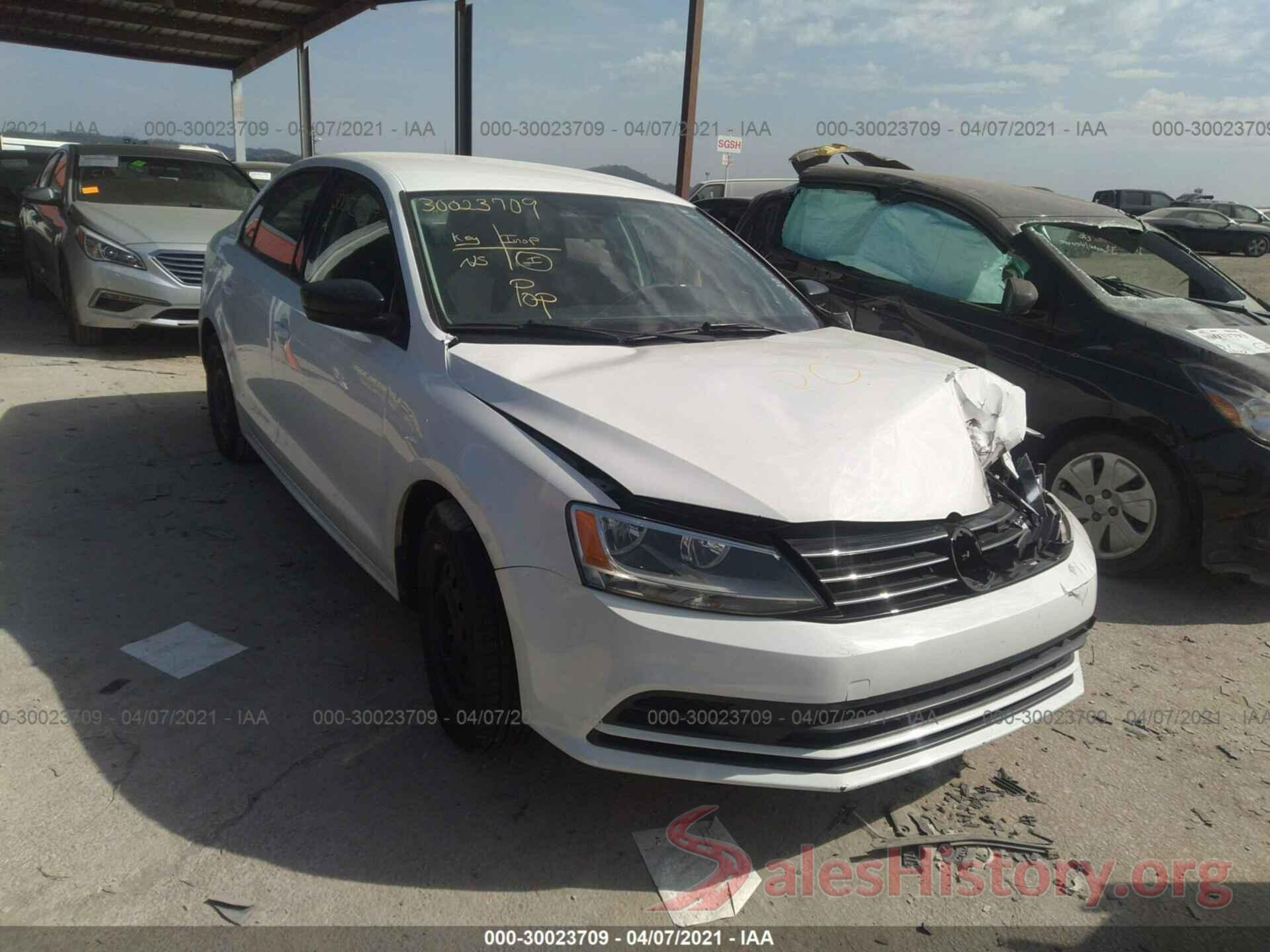 3VW267AJXGM331504 2016 VOLKSWAGEN JETTA SEDAN