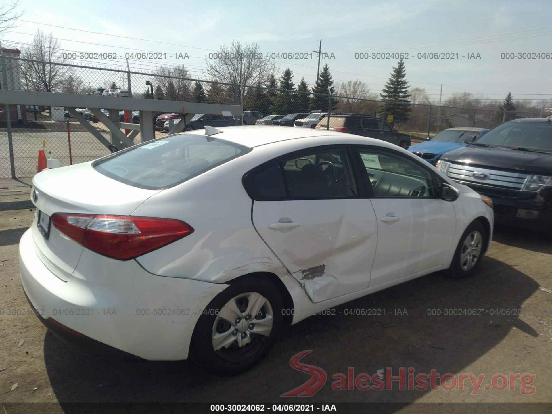 KNAFX4A61G5559762 2016 KIA FORTE