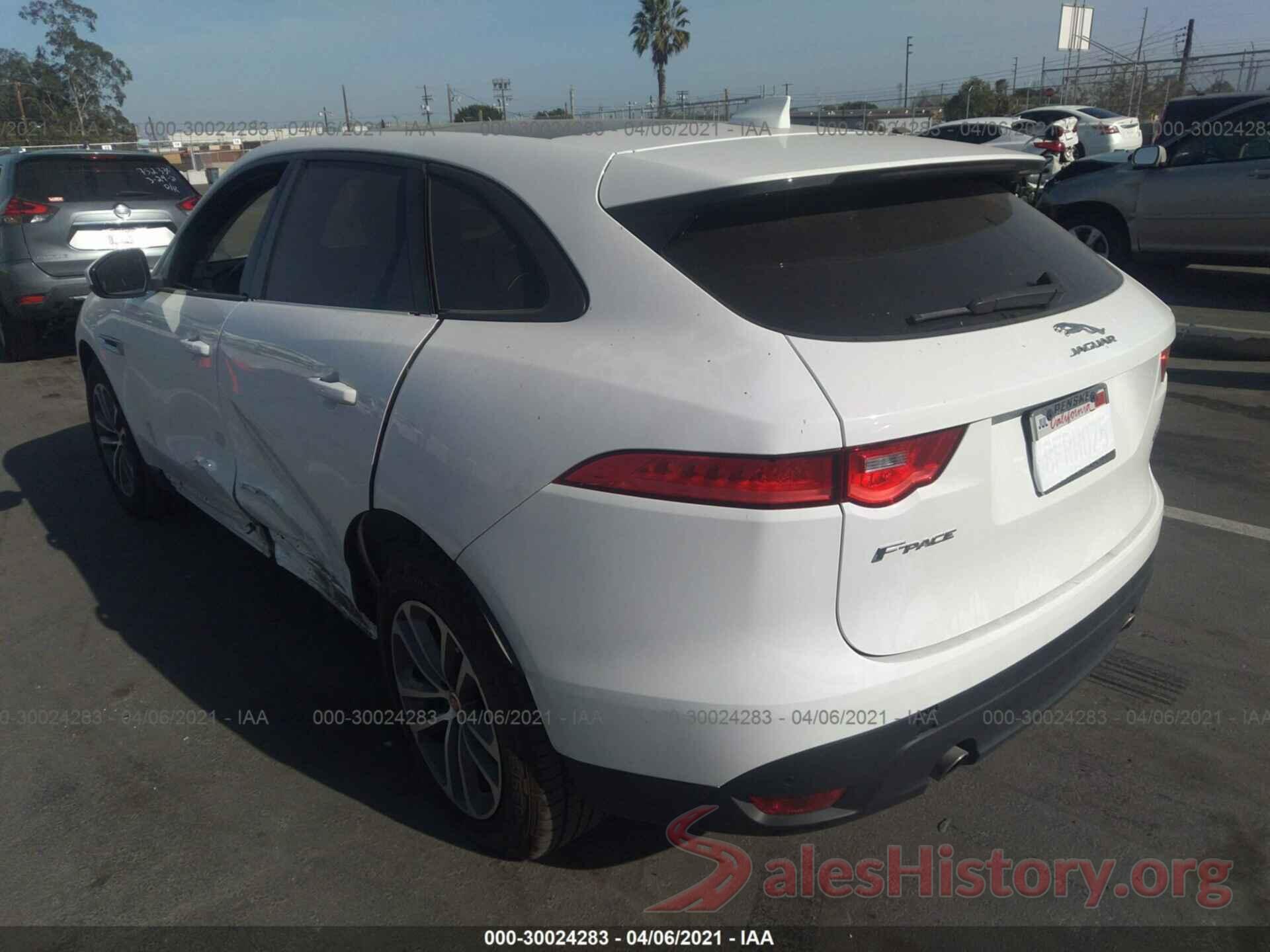 SADCJ2FX8JA351653 2018 JAGUAR F-PACE