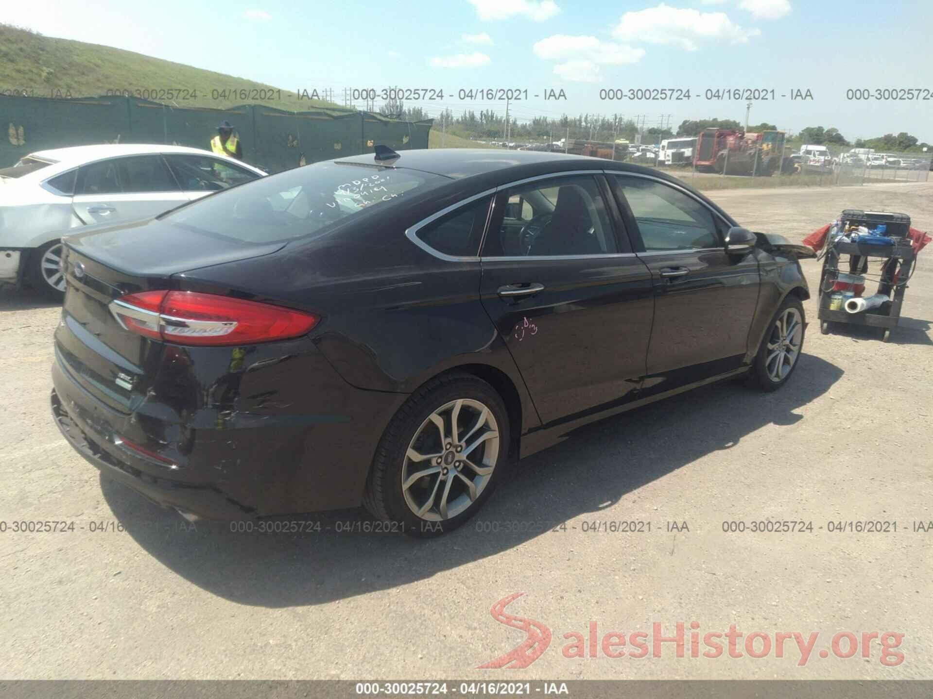 3FA6P0CD4KR140419 2019 FORD FUSION