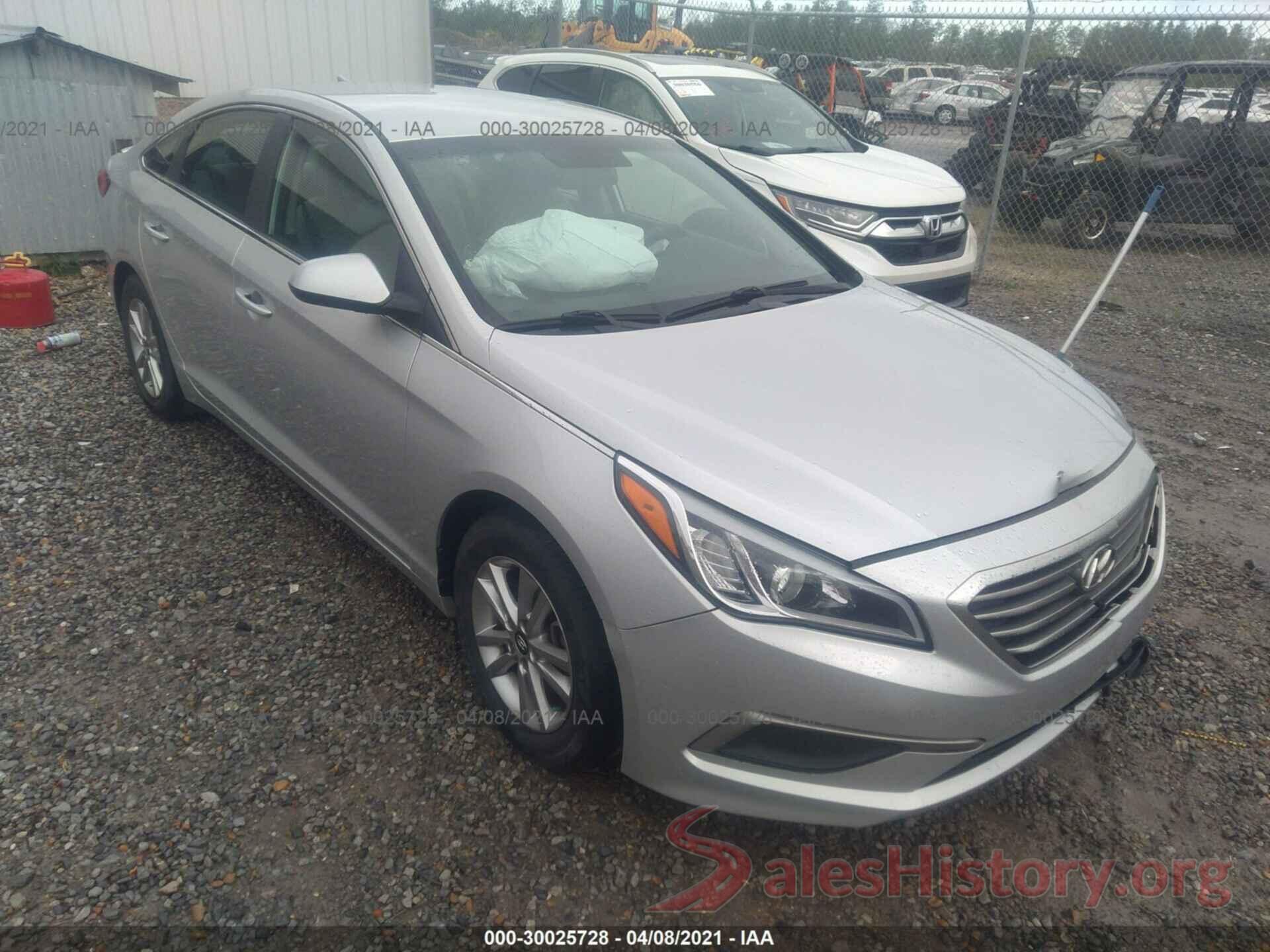 5NPE24AF0HH558228 2017 HYUNDAI SONATA