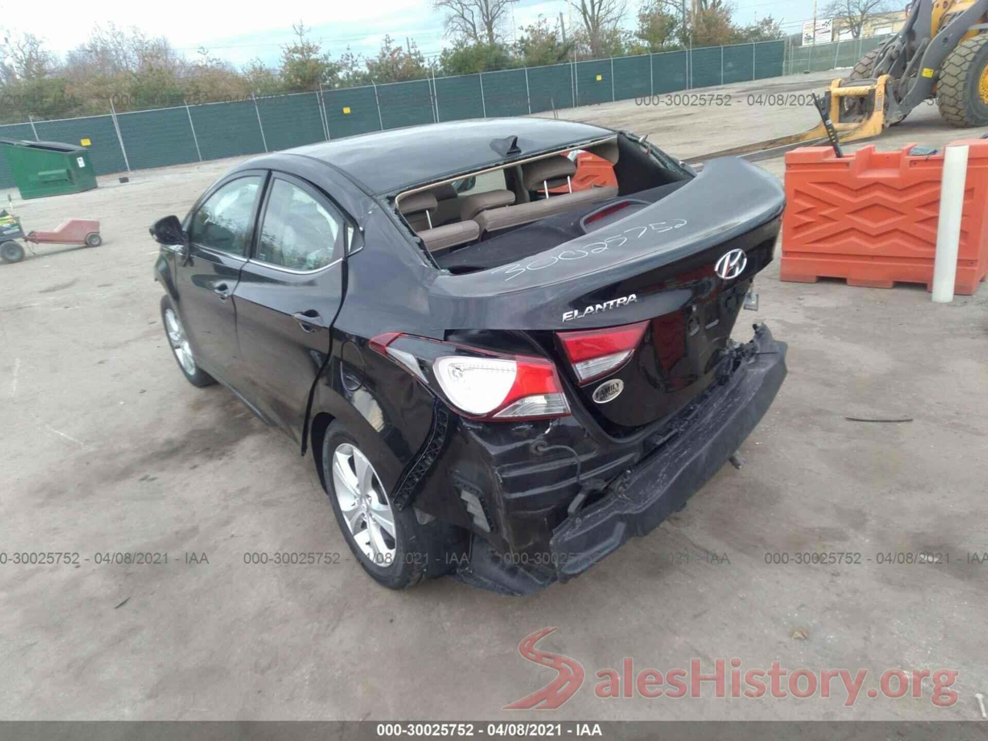 KMHDH4AE3GU589782 2016 HYUNDAI ELANTRA