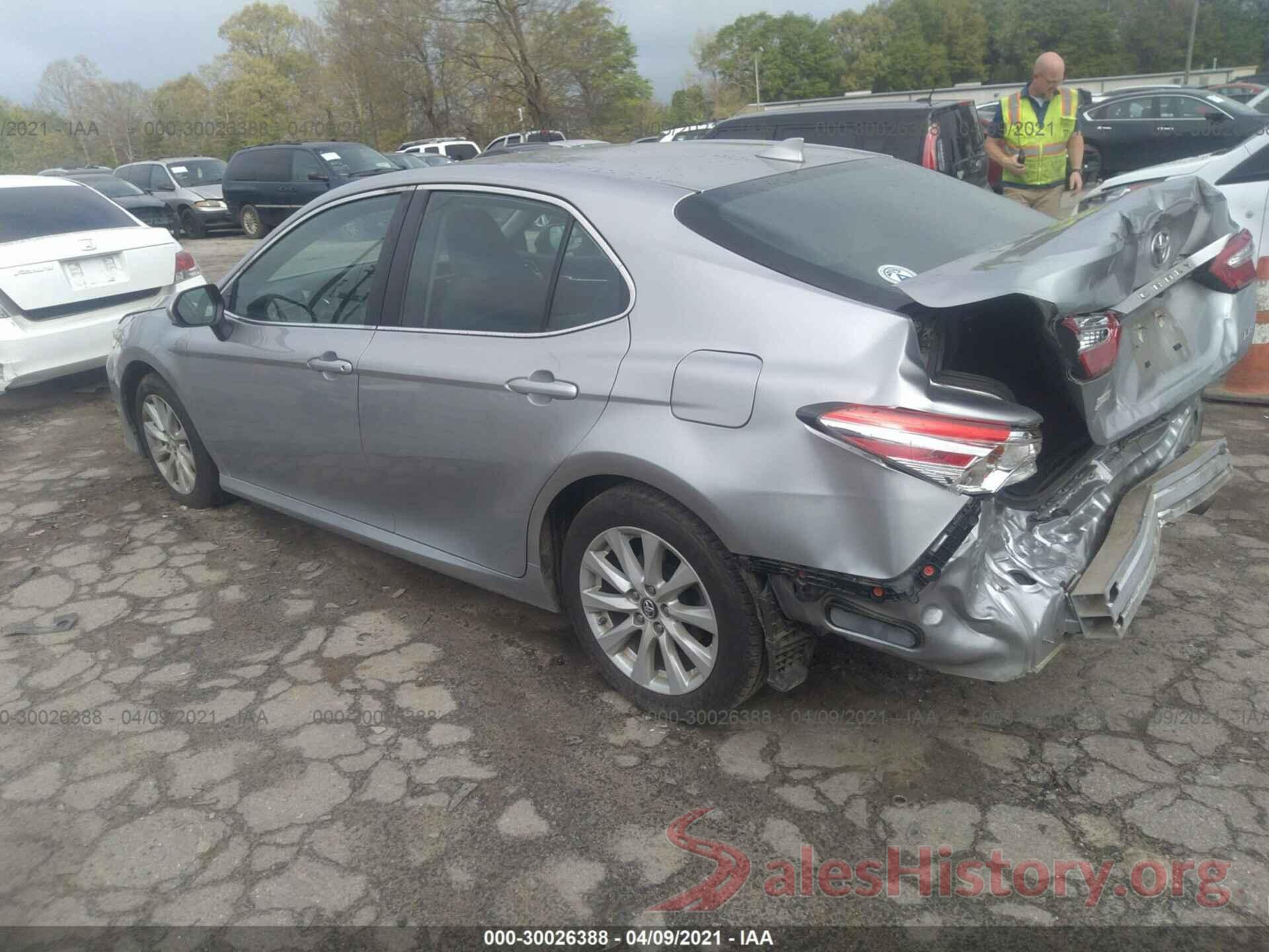 4T1B11HK3KU696409 2019 TOYOTA CAMRY