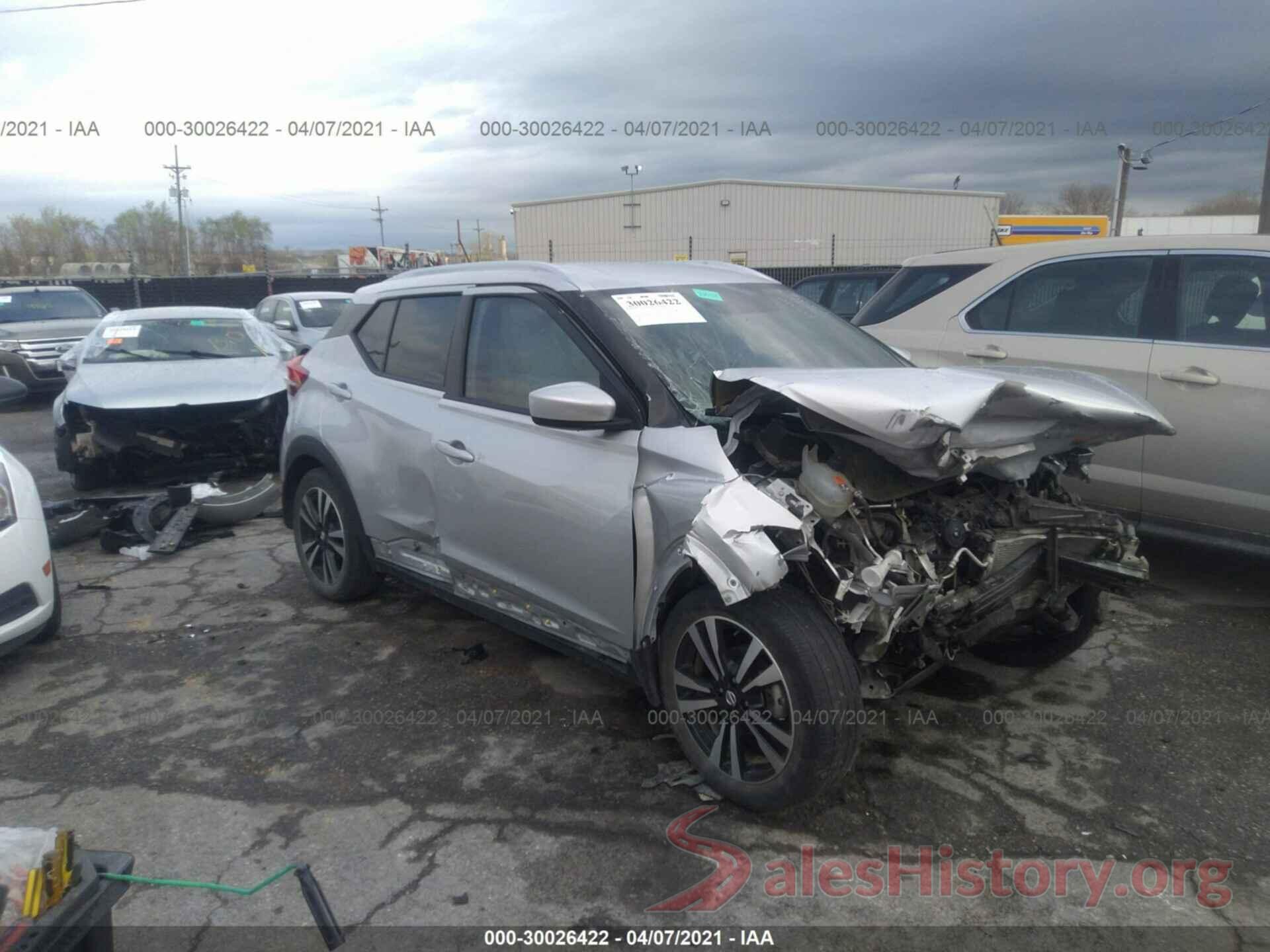 3N1CP5CUXKL480366 2019 NISSAN KICKS