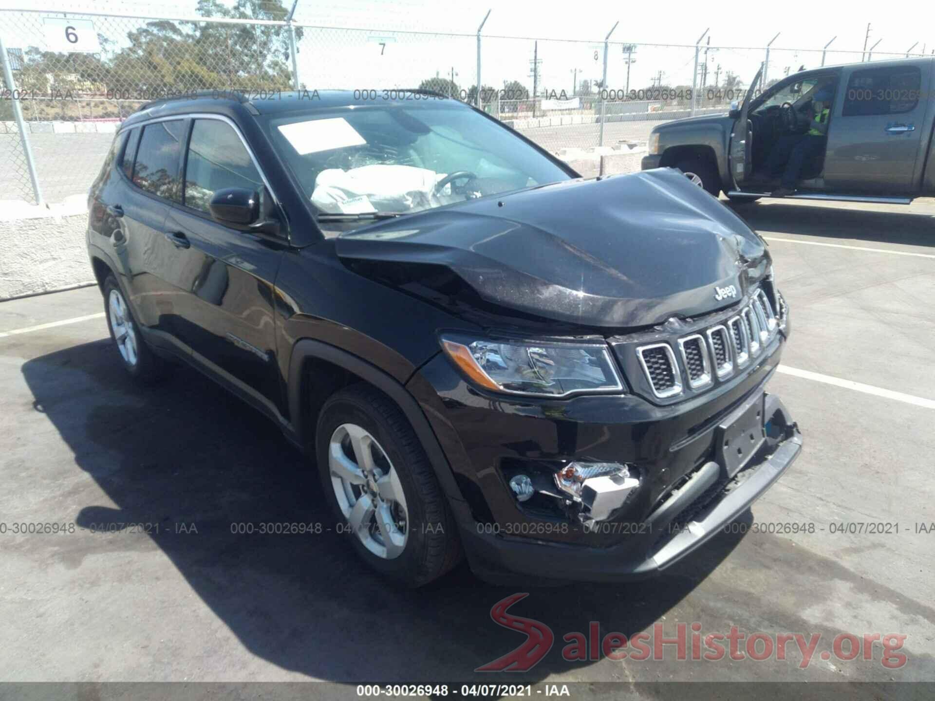 3C4NJCBB3JT376909 2018 JEEP COMPASS