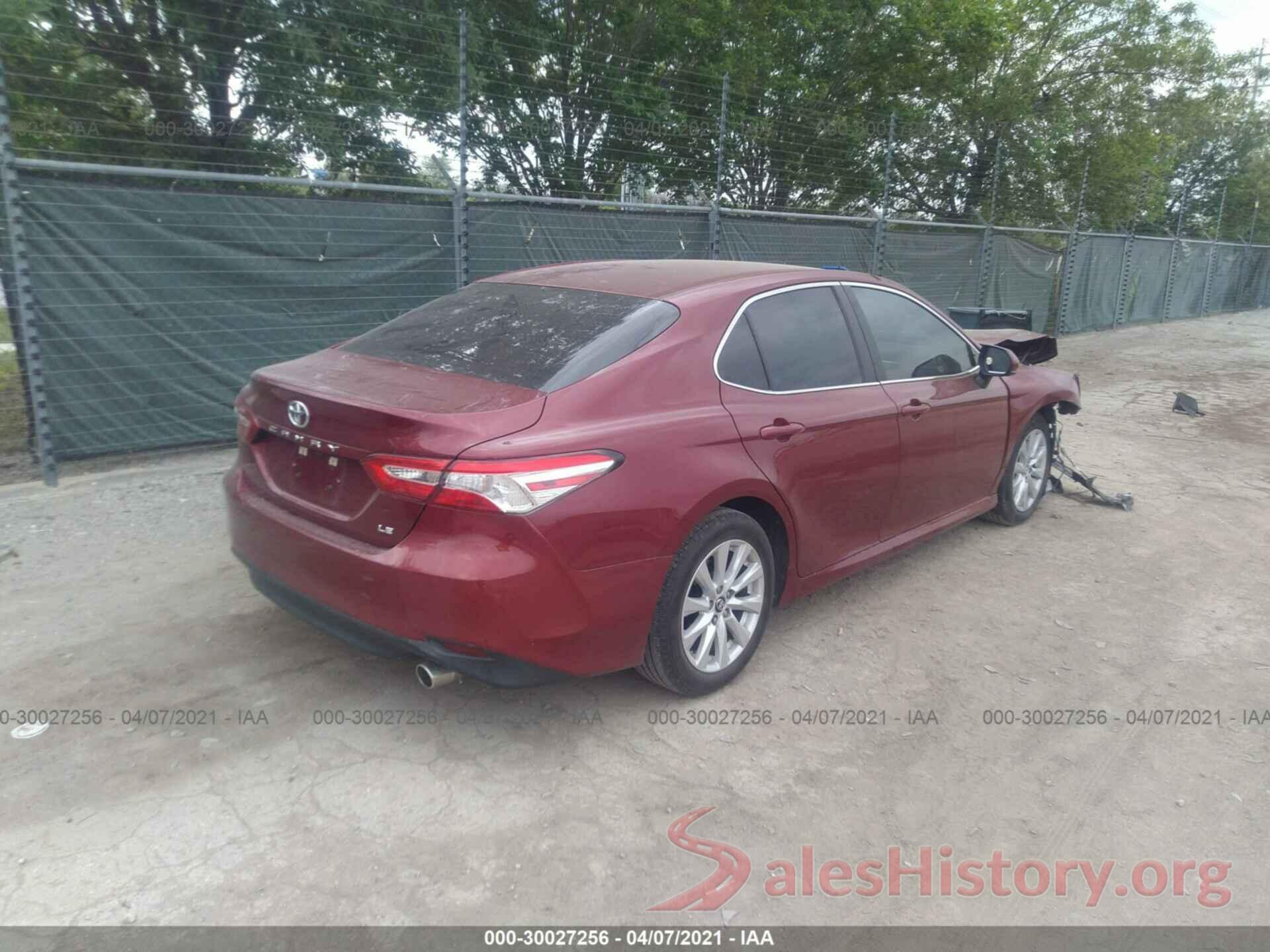 4T1B11HK5JU661157 2018 TOYOTA CAMRY