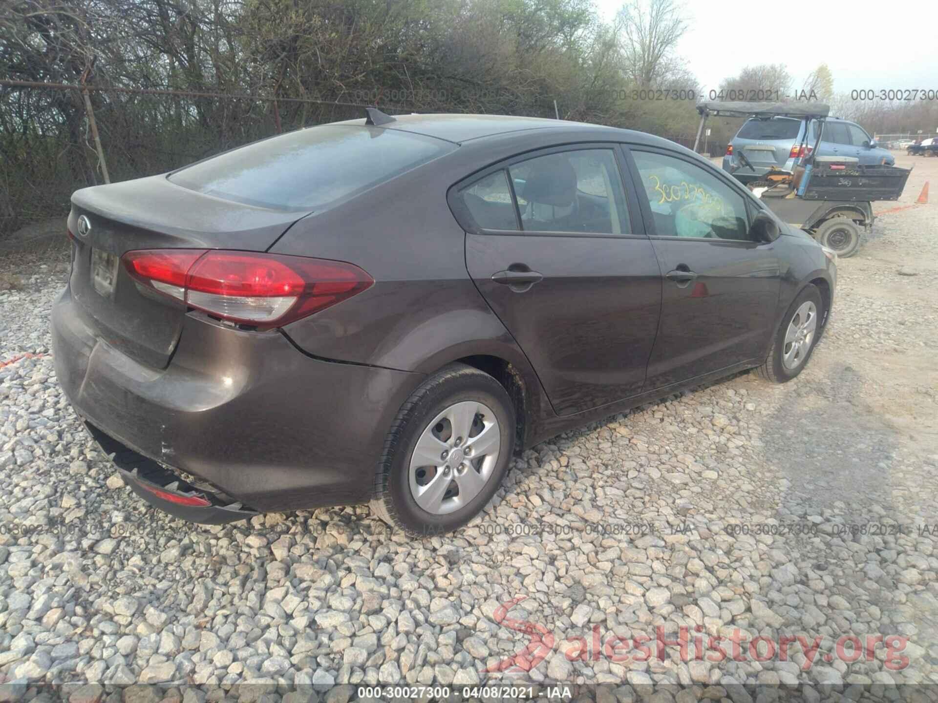 3KPFL4A72HE138677 2017 KIA FORTE