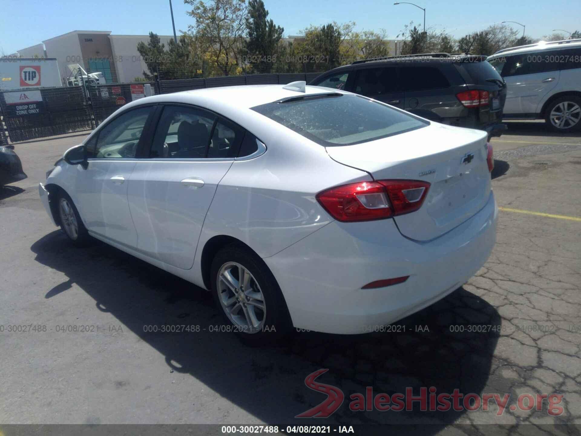 1G1BE5SM5J7191133 2018 CHEVROLET CRUZE