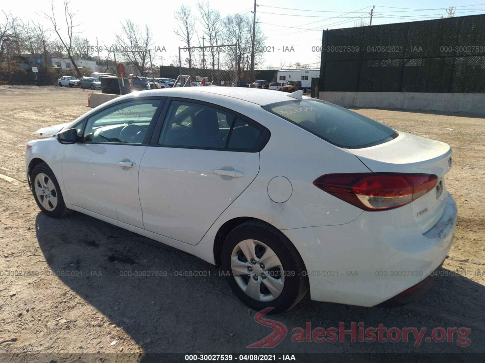 3KPFK4A70JE178488 2018 KIA FORTE