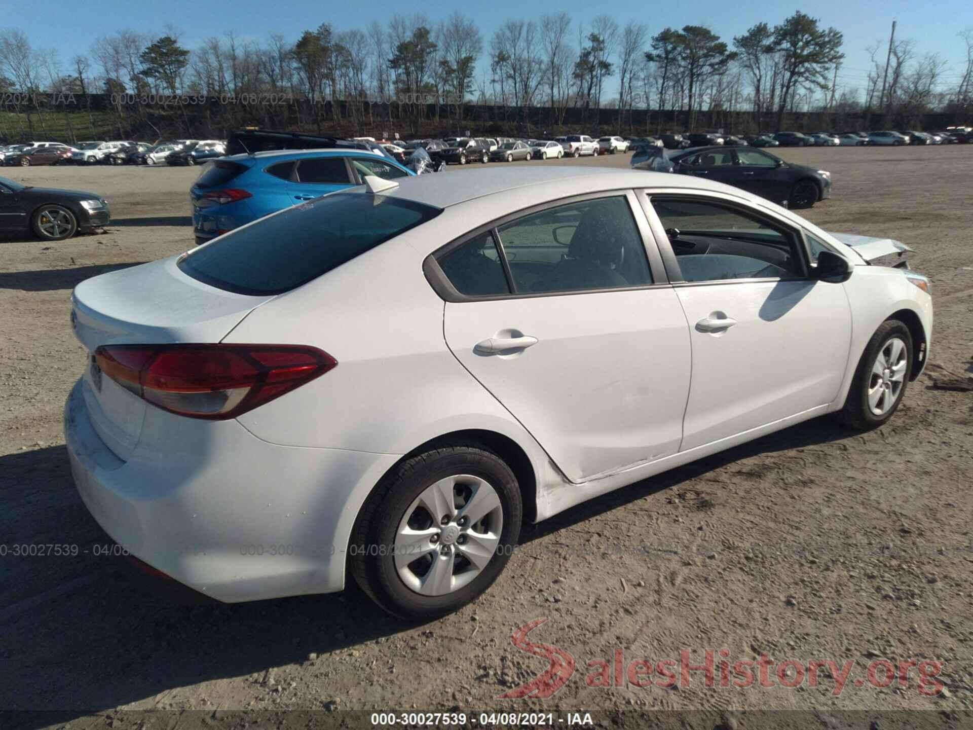 3KPFK4A70JE178488 2018 KIA FORTE