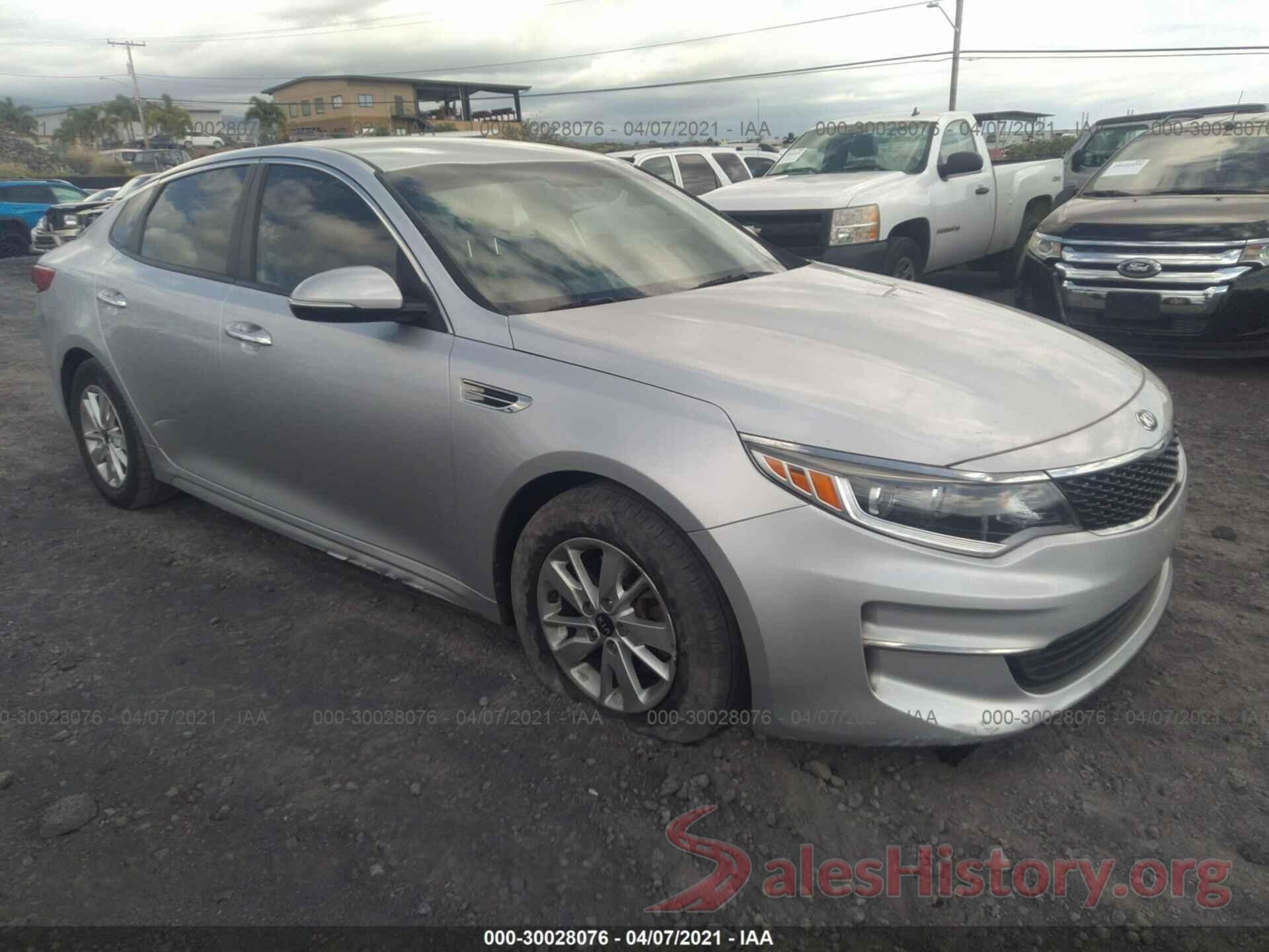 5XXGT4L33JG185051 2018 KIA OPTIMA