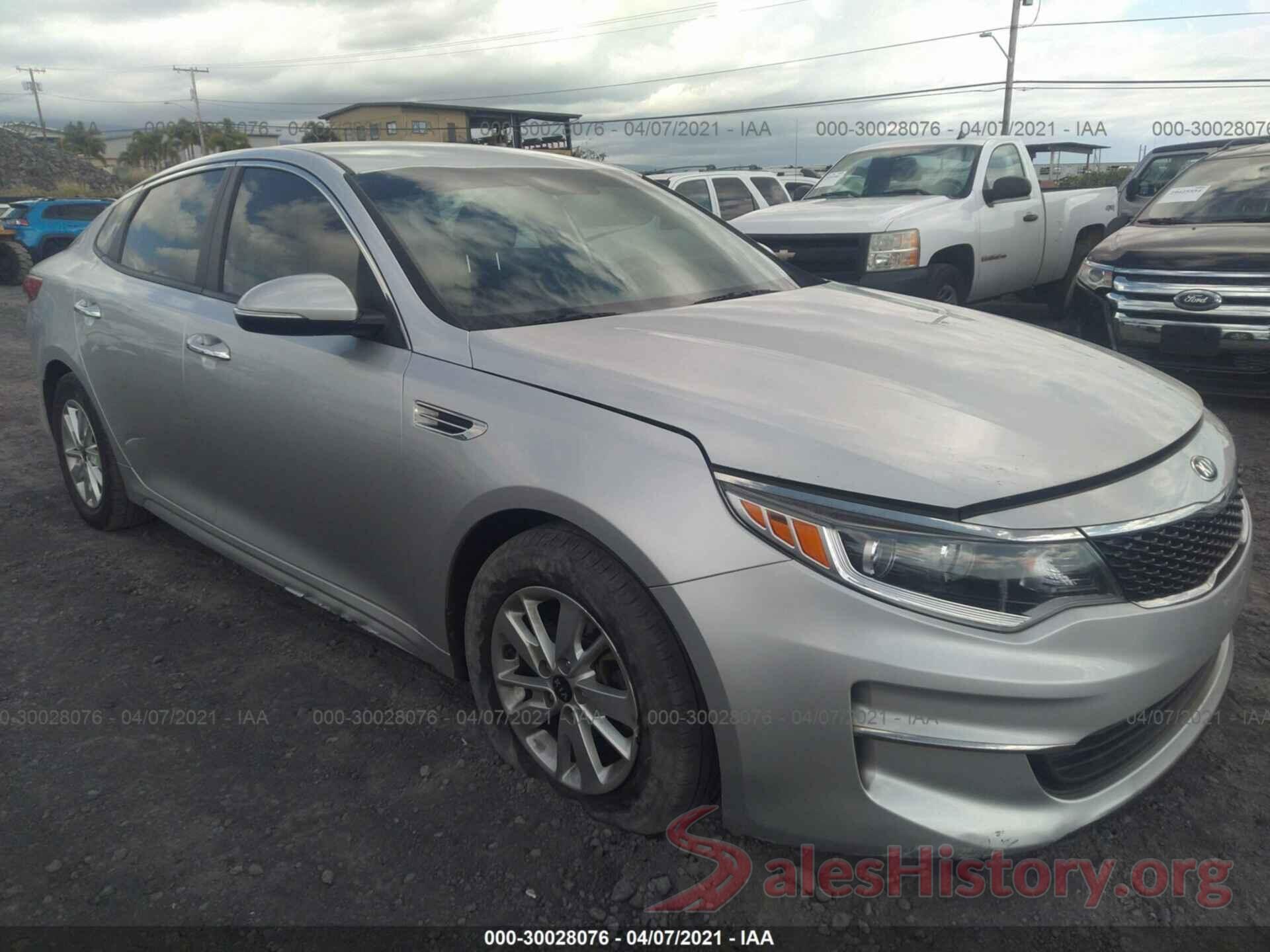 5XXGT4L33JG185051 2018 KIA OPTIMA