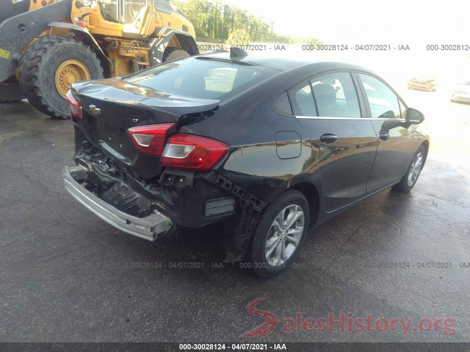 1G1BE5SM8K7145068 2019 CHEVROLET CRUZE