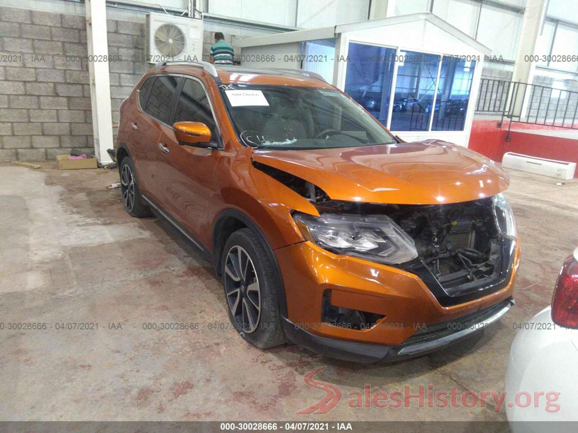 5N1AT2MT1KC742805 2019 NISSAN ROGUE