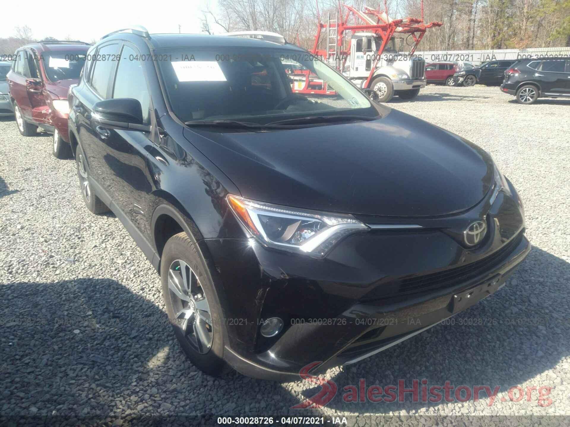 2T3RFREV6JW829179 2018 TOYOTA RAV4