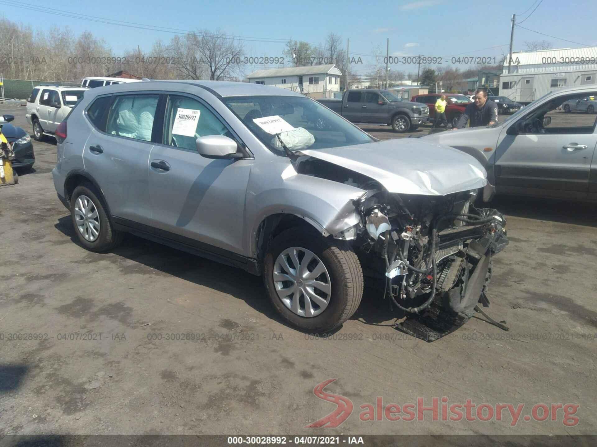 KNMAT2MV0HP516956 2017 NISSAN ROGUE