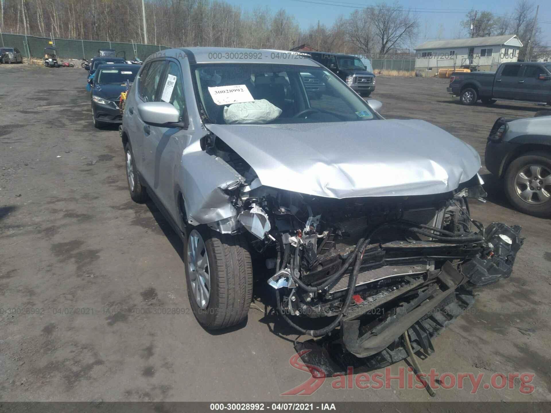 KNMAT2MV0HP516956 2017 NISSAN ROGUE