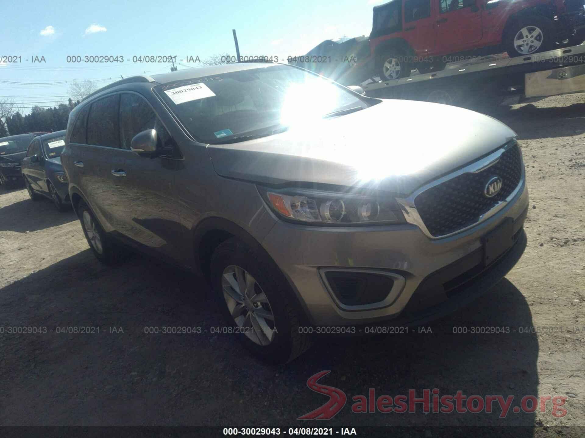 5XYPGDA33GG150490 2016 KIA SORENTO