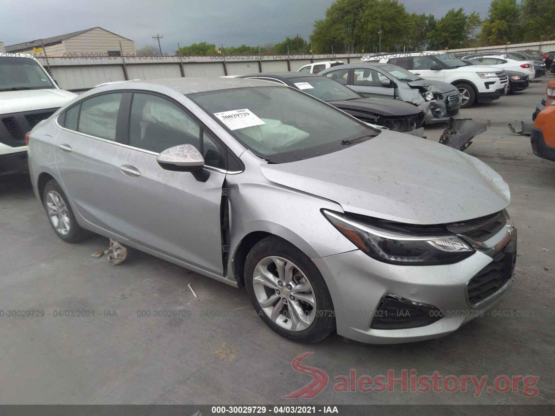 1G1BE5SM9K7101970 2019 CHEVROLET CRUZE