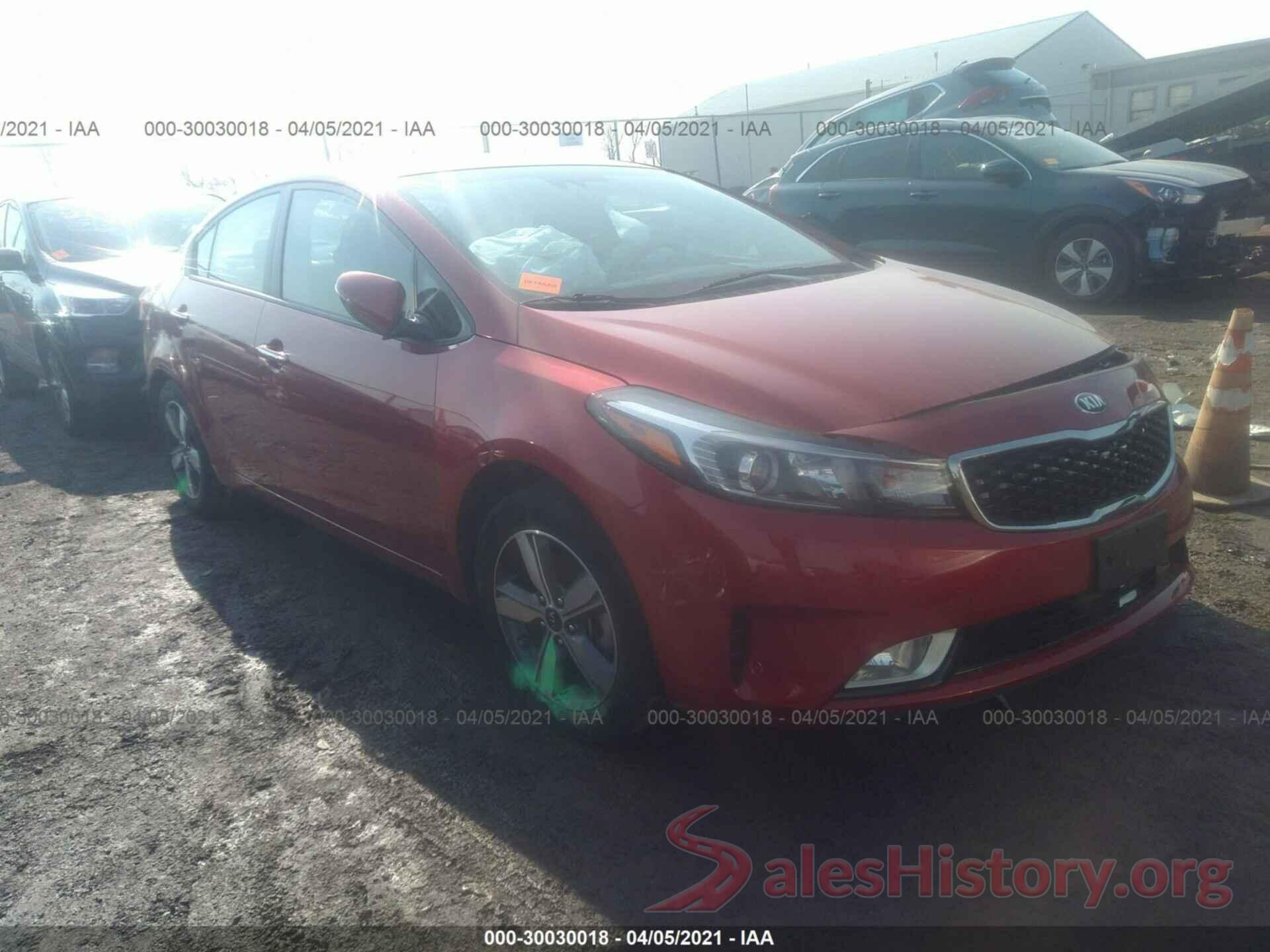 3KPFL4A77JE241552 2018 KIA FORTE